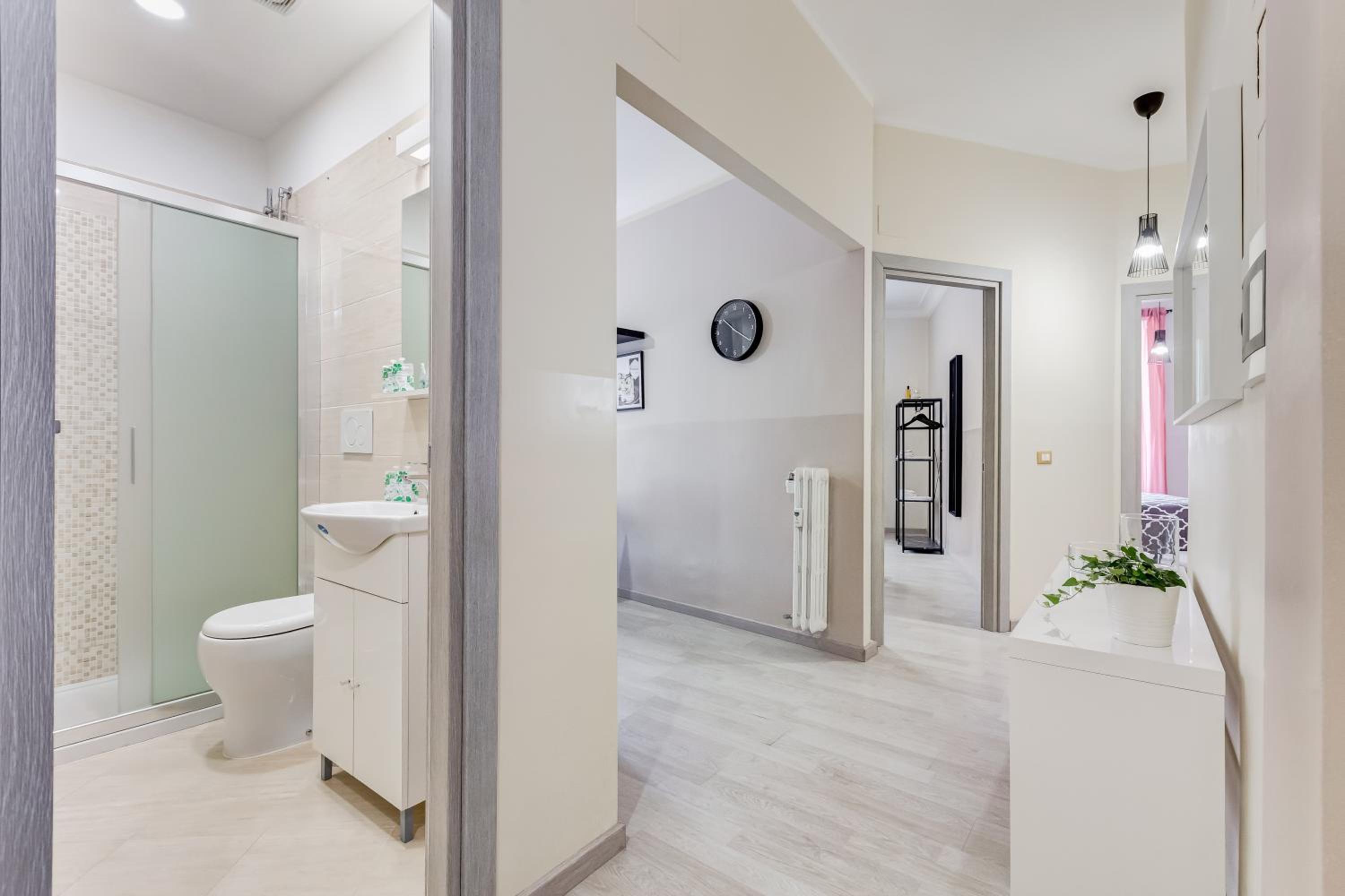 BDC - Prestige 3Bdr 3Bath in Monti District