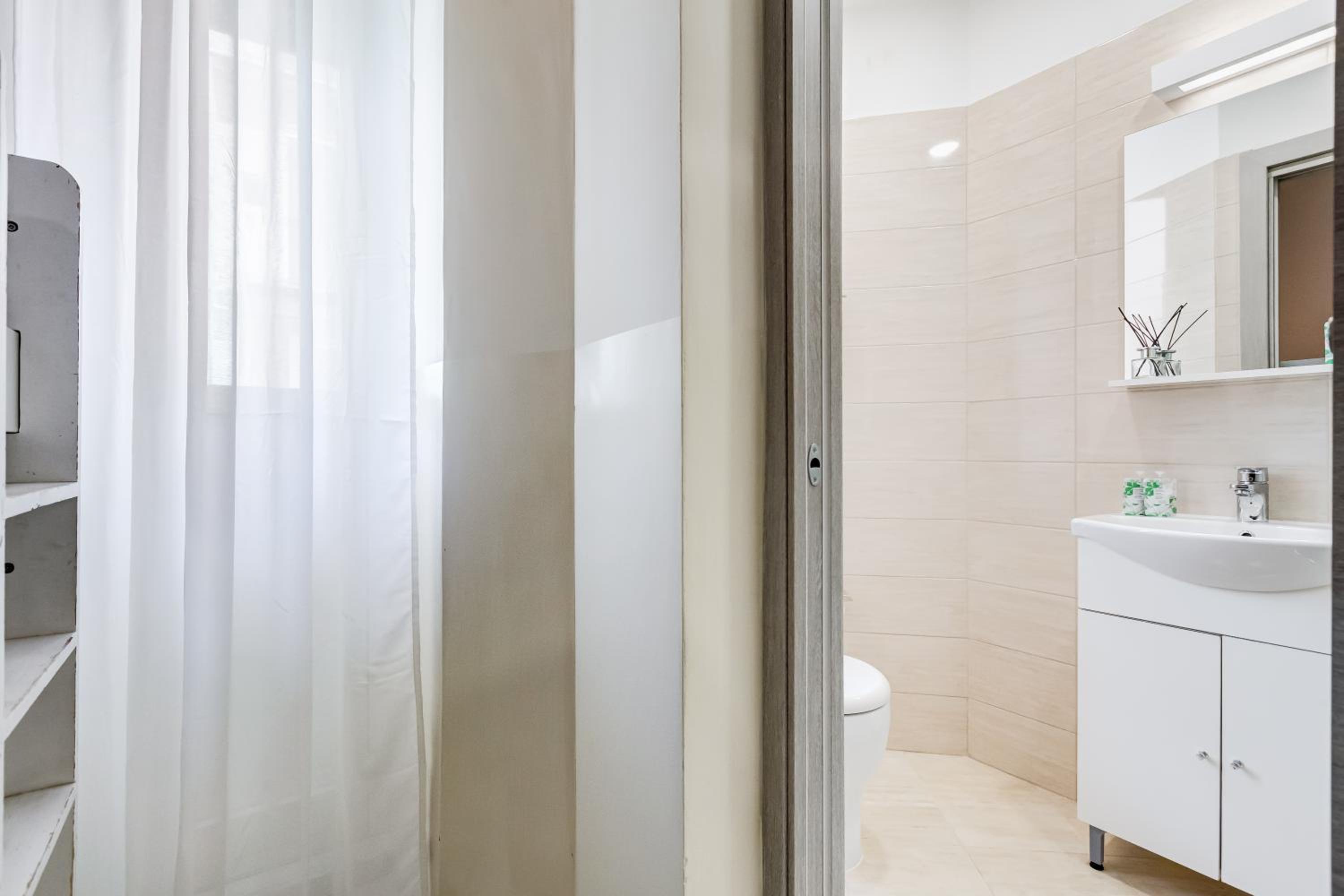 BDC - Prestige 3Bdr 3Bath in Monti District