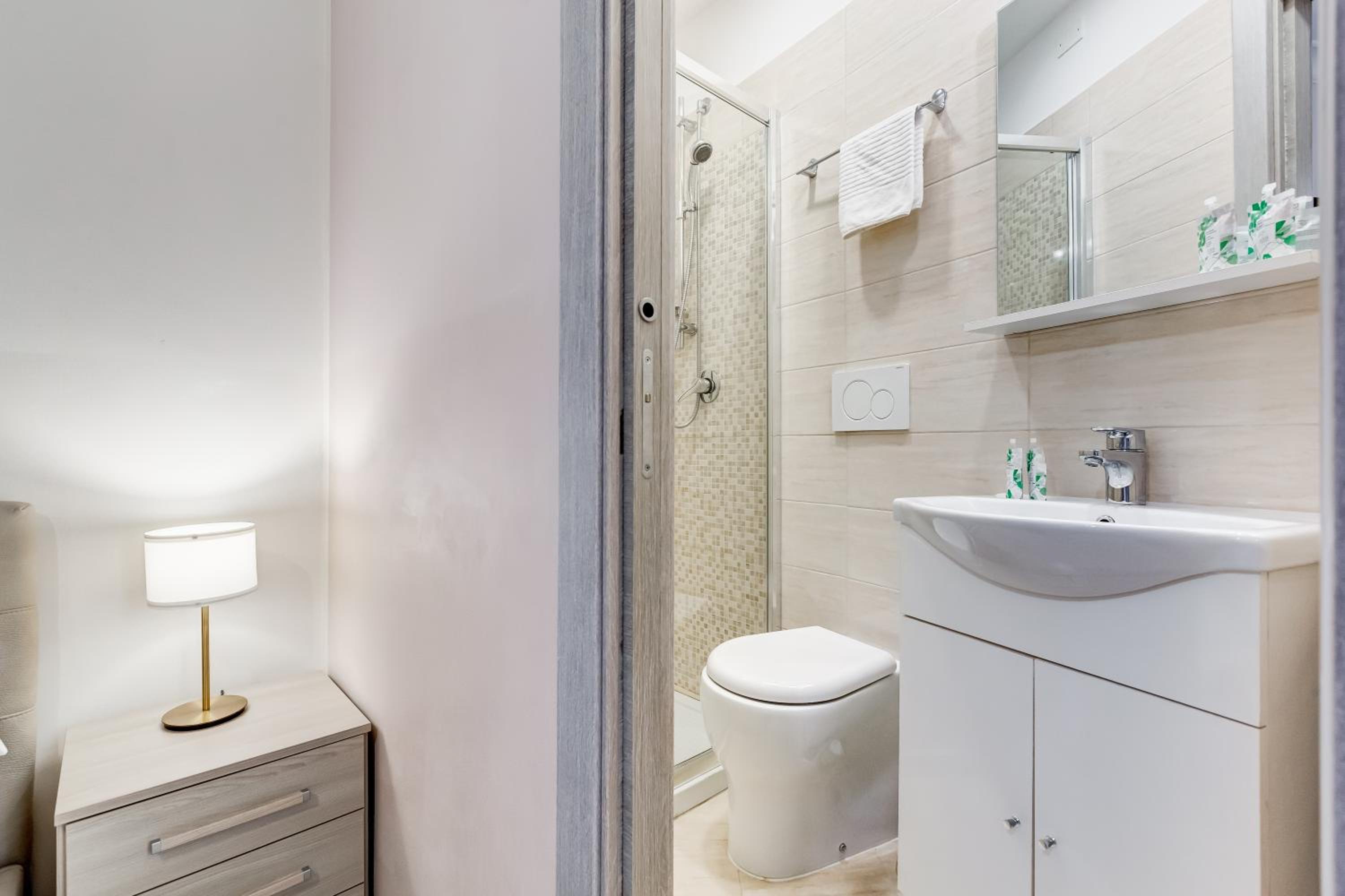 BDC - Prestige 3Bdr 3Bath in Monti District