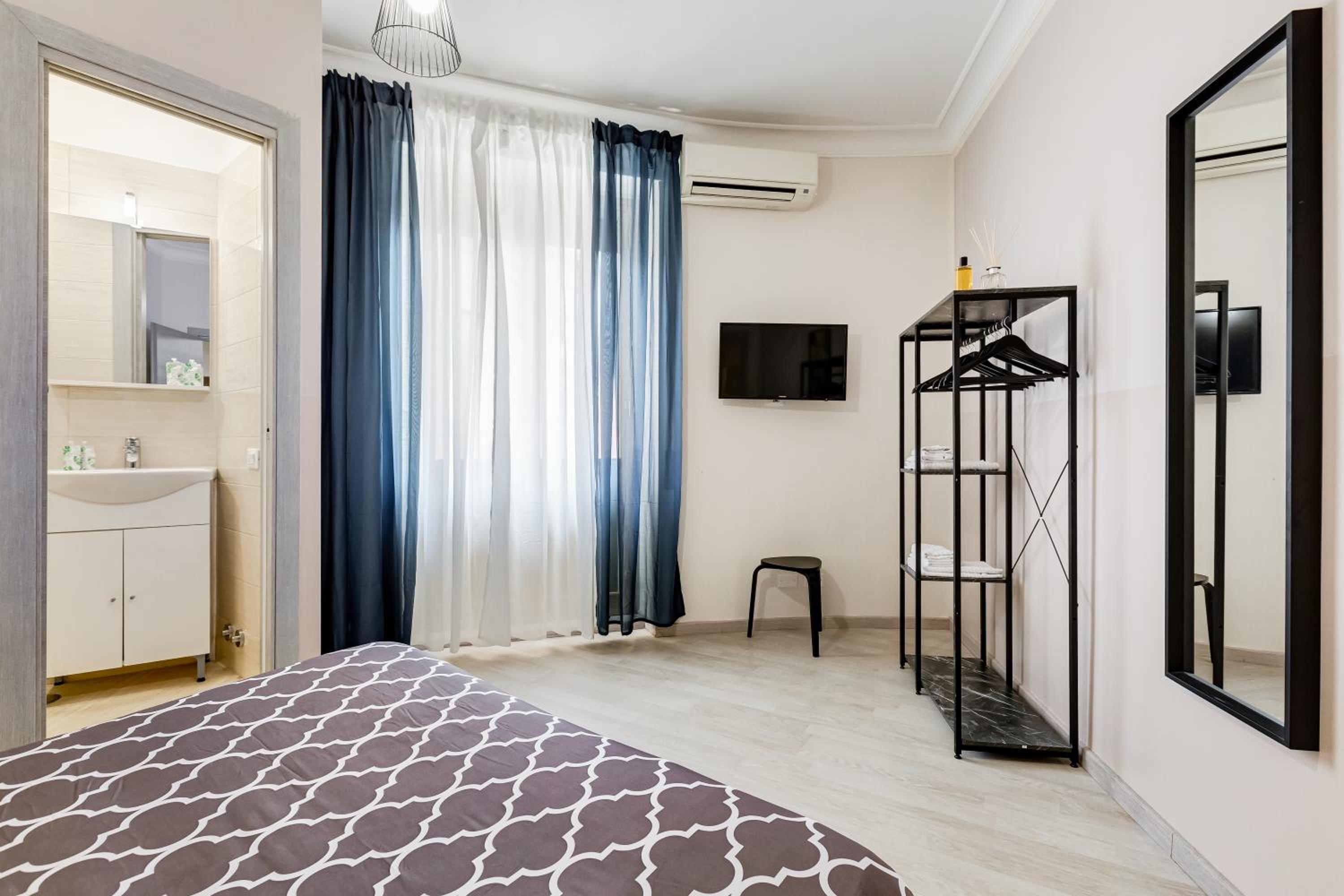BDC - Prestige 3Bdr 3Bath in Monti District