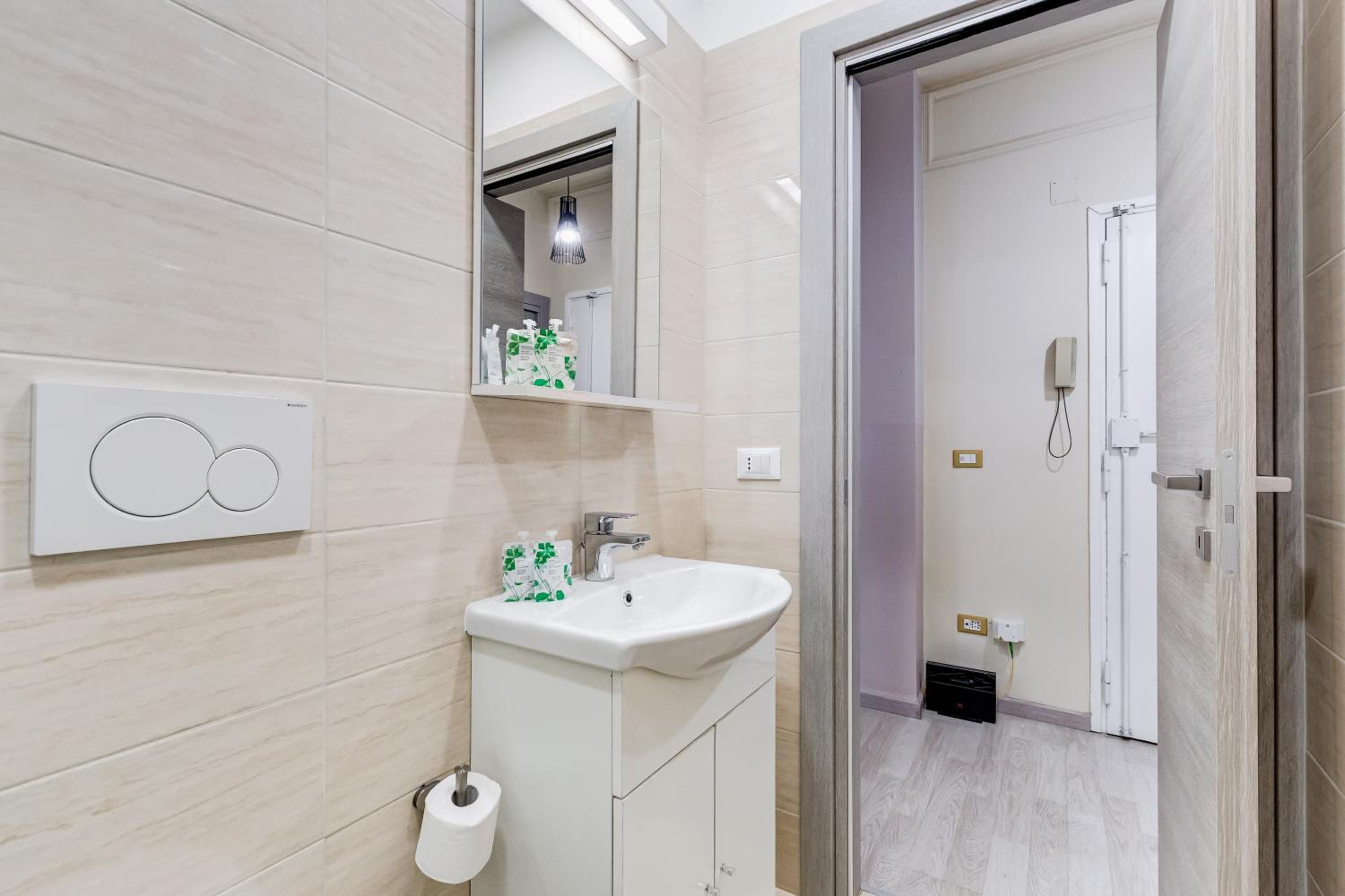 BDC - Prestige 3Bdr 3Bath in Monti District