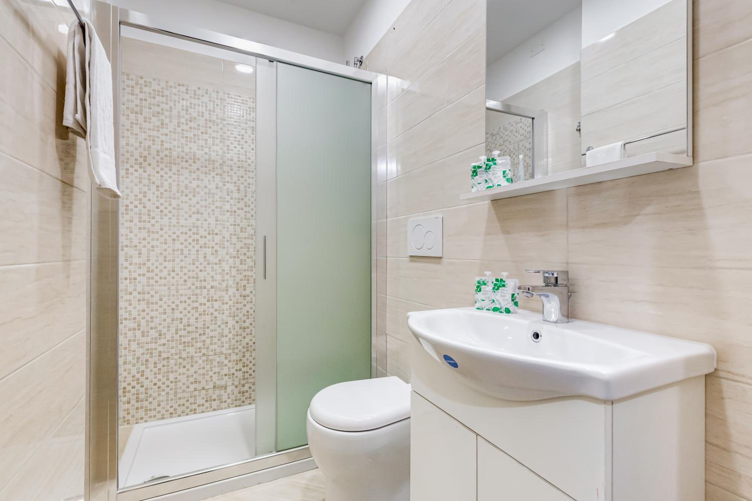 BDC - Prestige 3Bdr 3Bath in Monti District