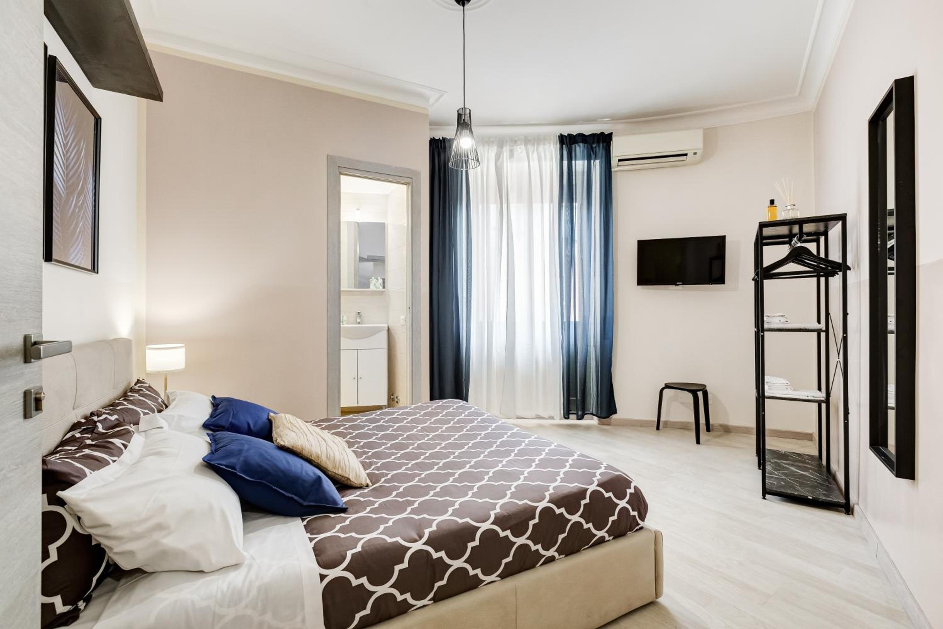 BDC - Prestige 3Bdr 3Bath in Monti District