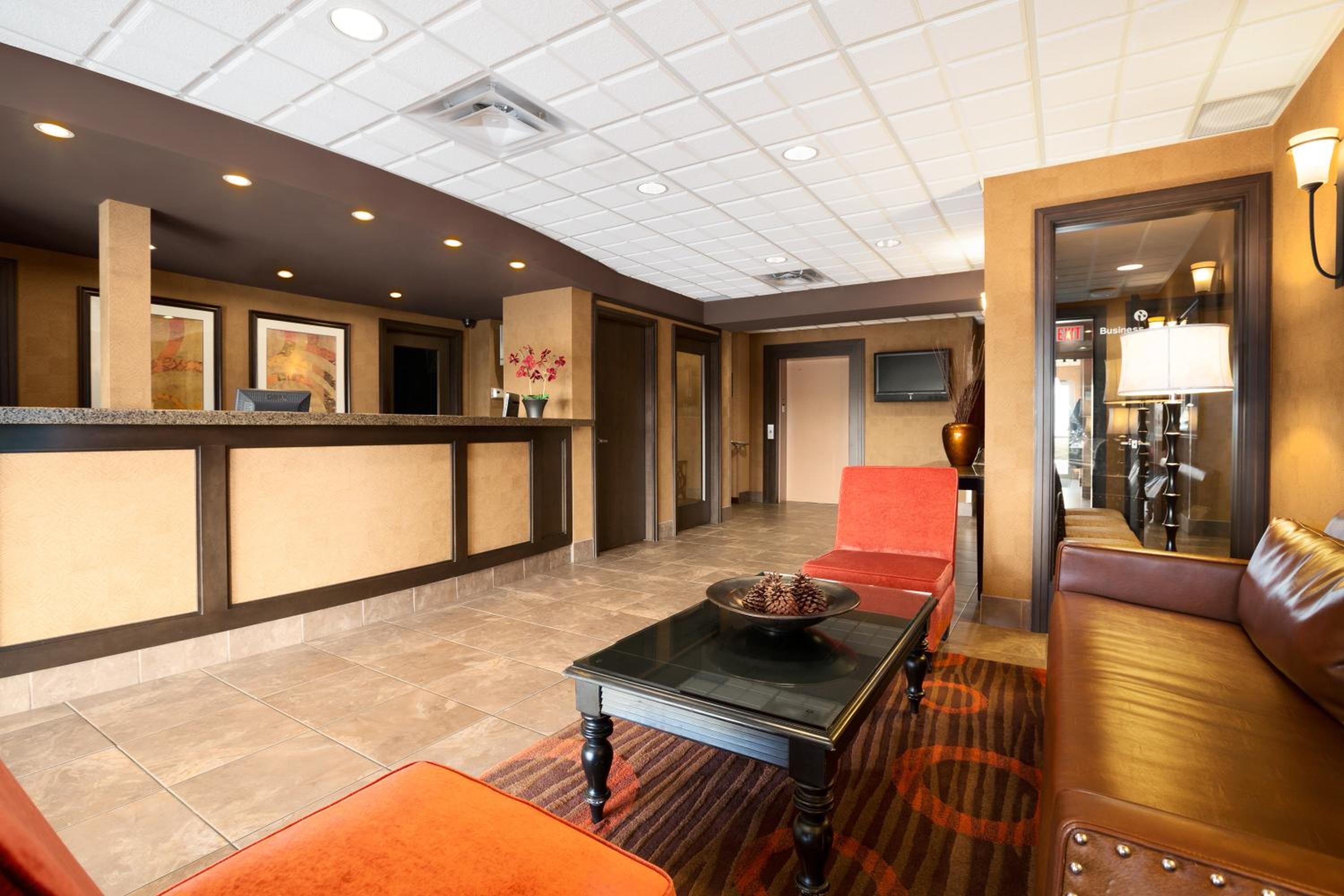 Surrey Vacations - Ramada by Wyndham Surrey/Langley - Property Image 5