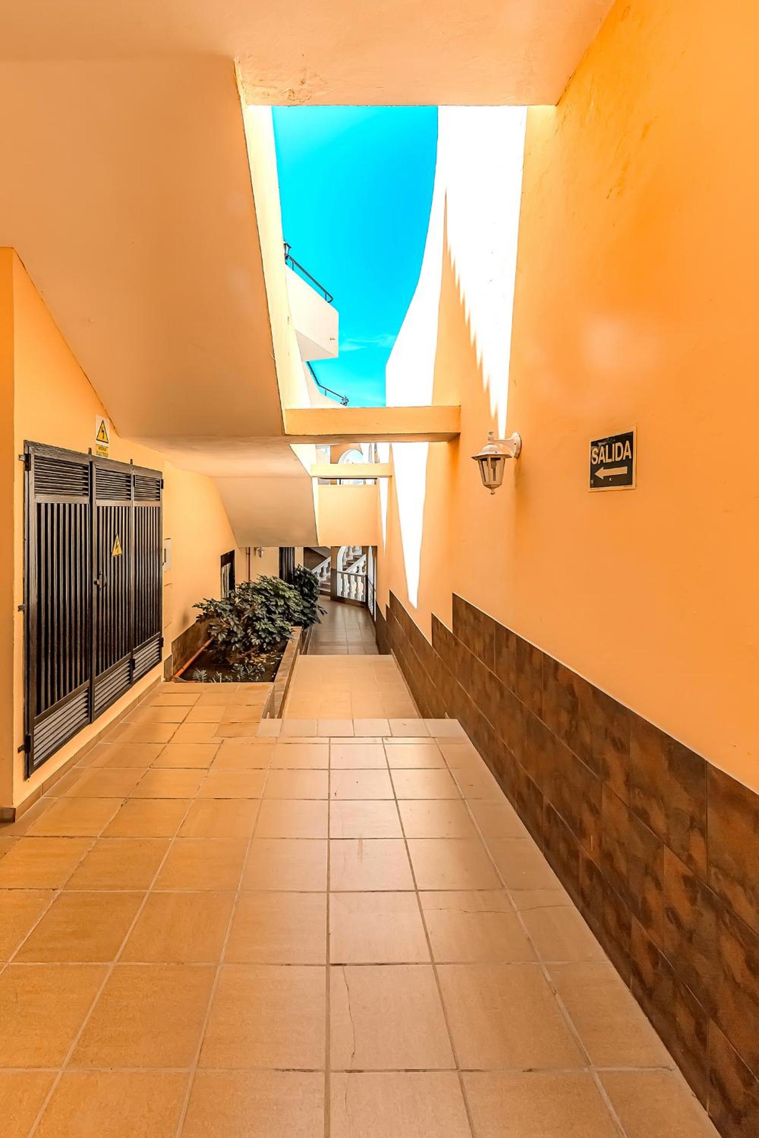 Renovated Seaviews Paradise Court