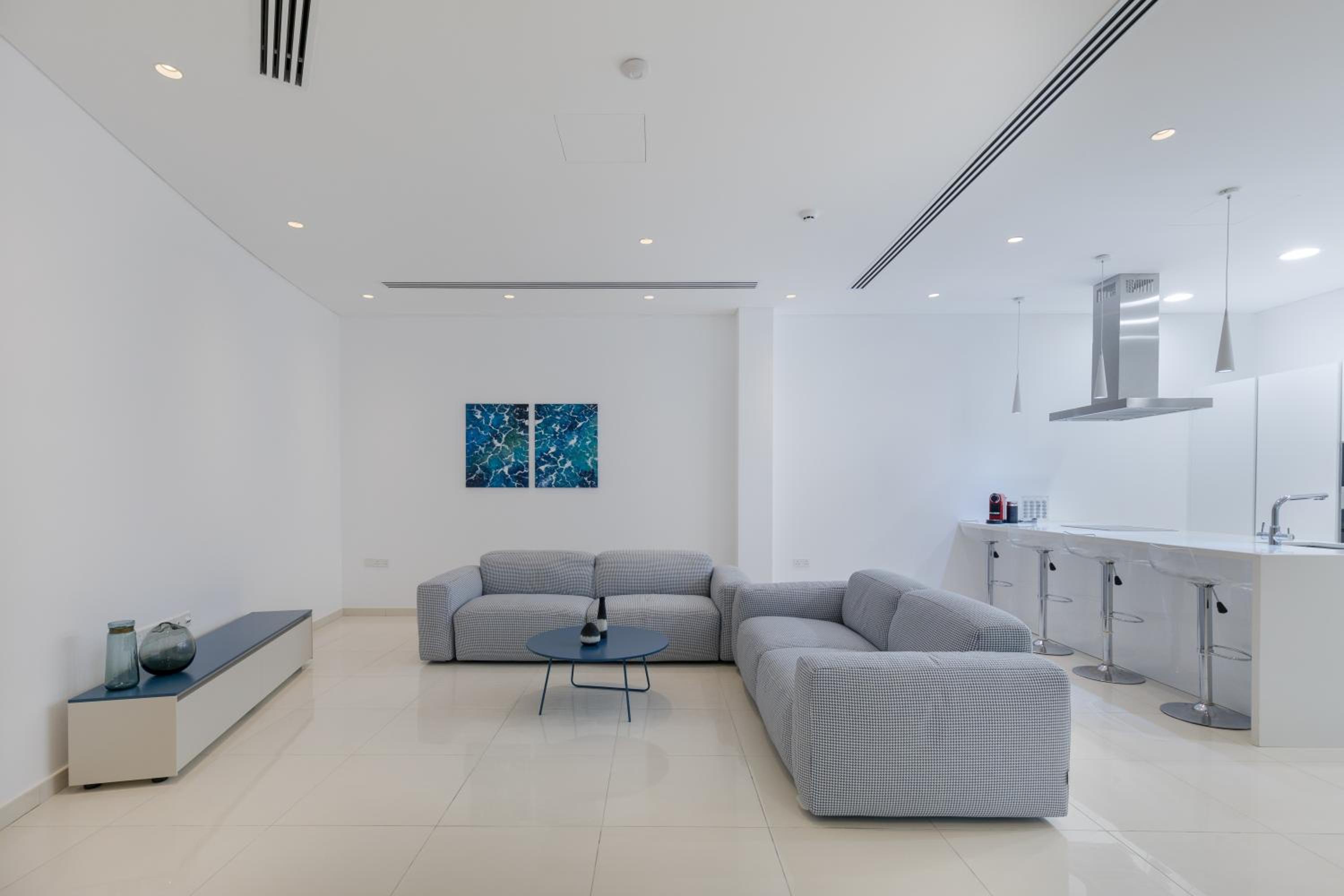 Beachfront Luxury Villa Glory