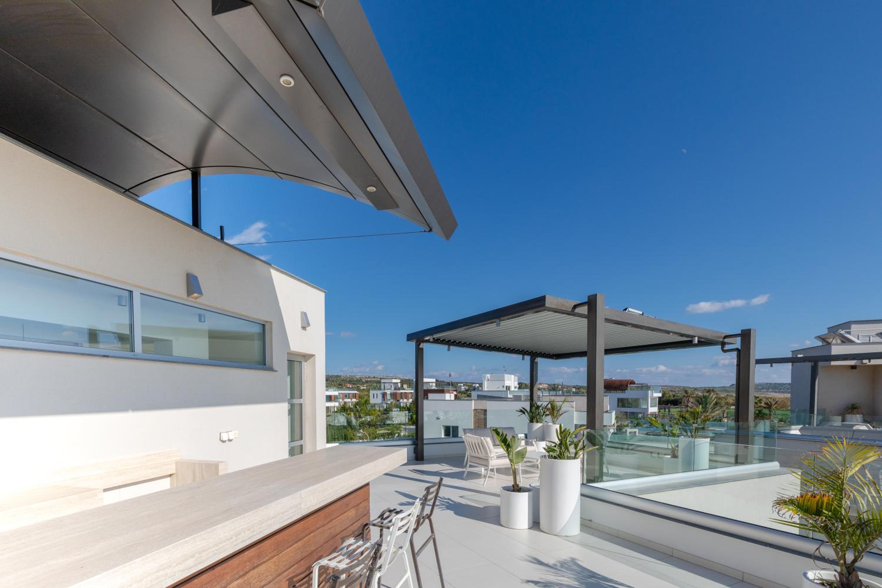 Beachfront Luxury Villa Glory