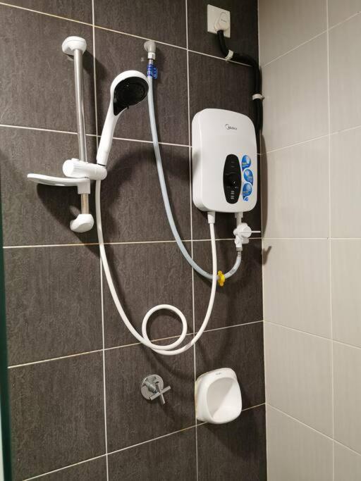 Romance Studio @Evo Soho Bangi with WIFI & Netflix photo 5