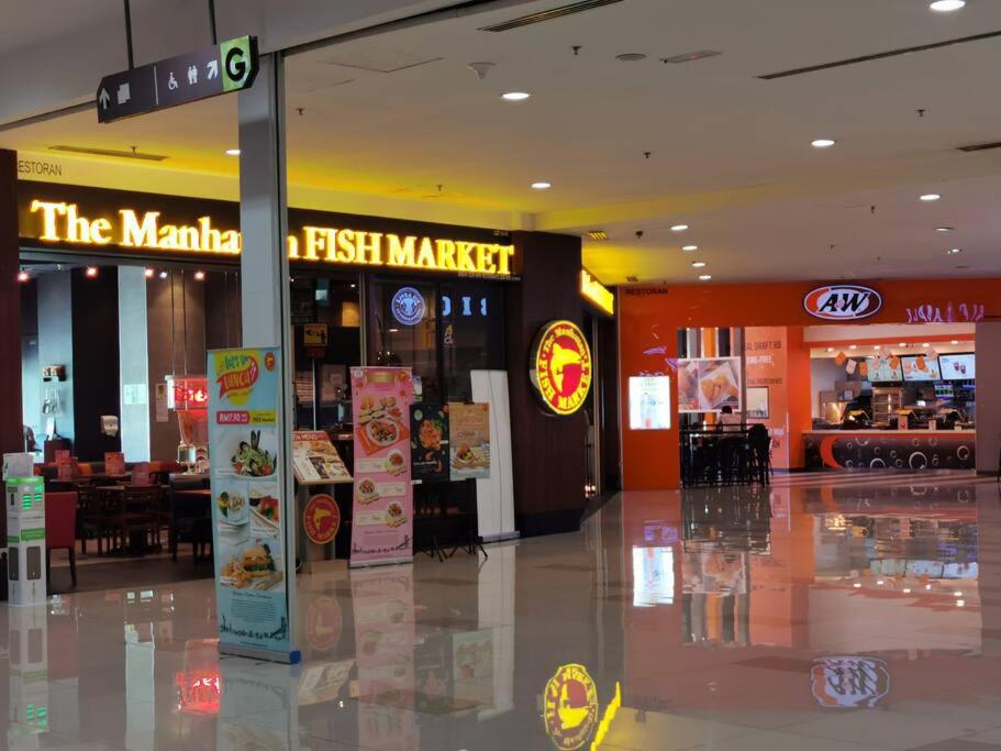 Eko Studio@EVO SOHO BANGI with NETFLIX & WIFI photo 3