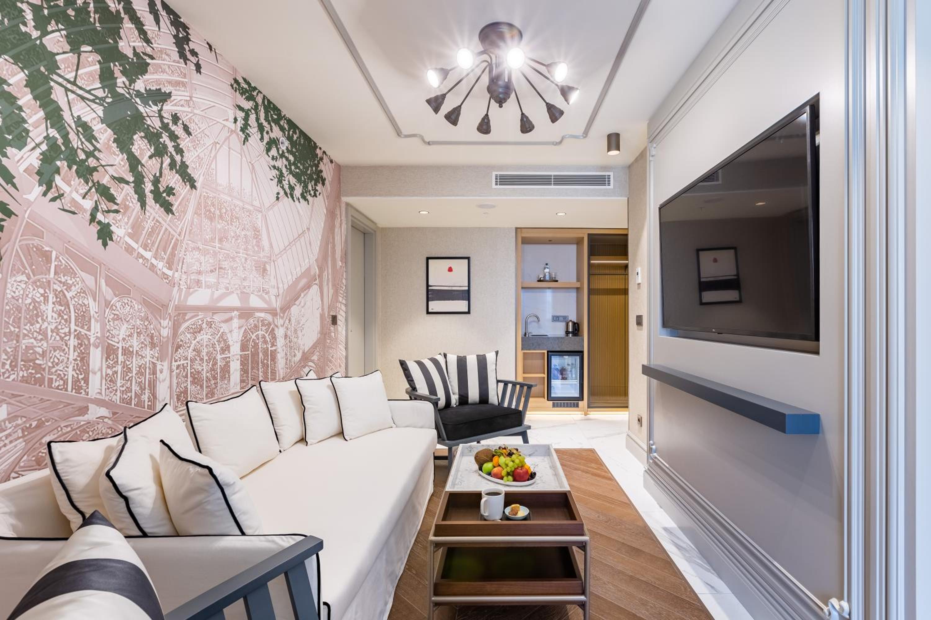 Stayso The House Otel - Image 46