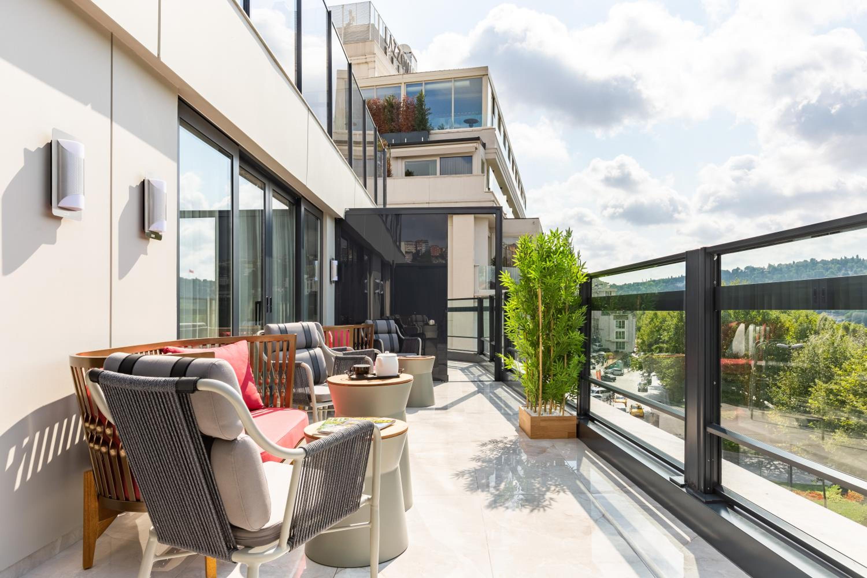 Stayso The House Otel - Image 113