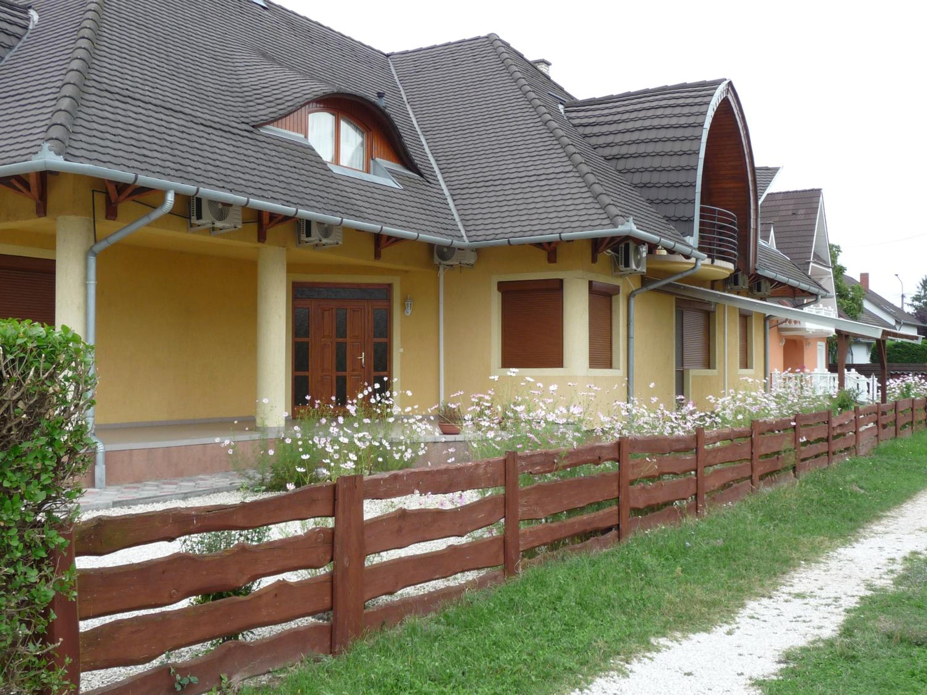Photo 40