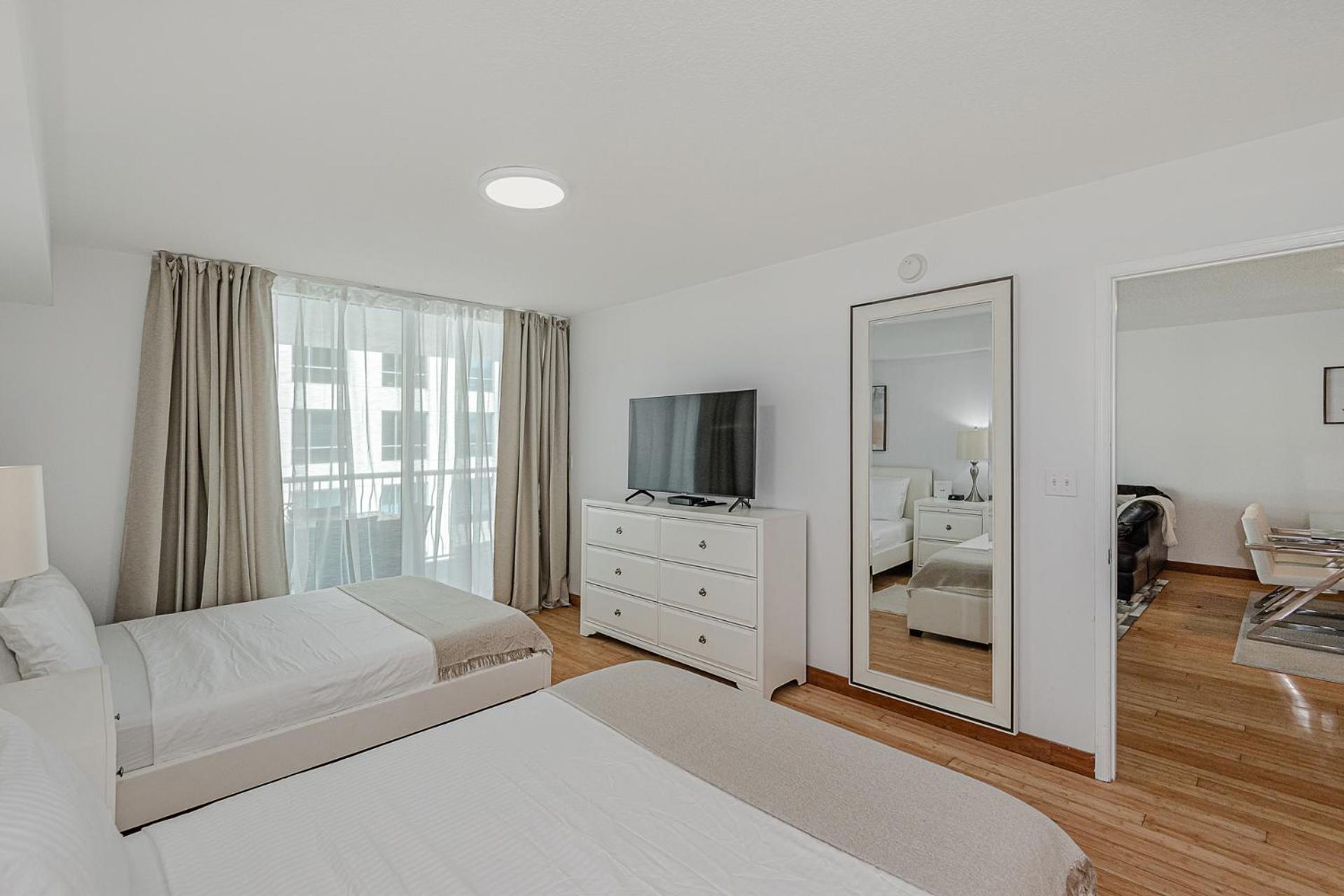 Miami condo with city & ocean views! Sleep up to 6!
