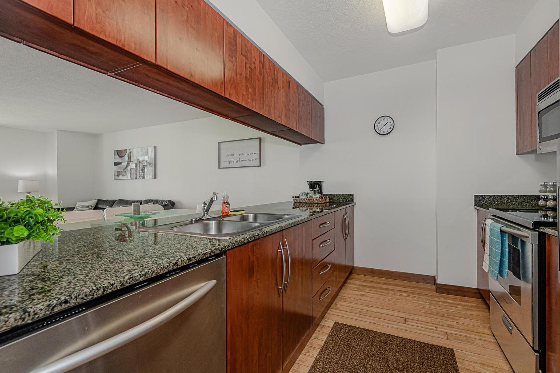 Miami condo with city & ocean views! Sleep up to 6!