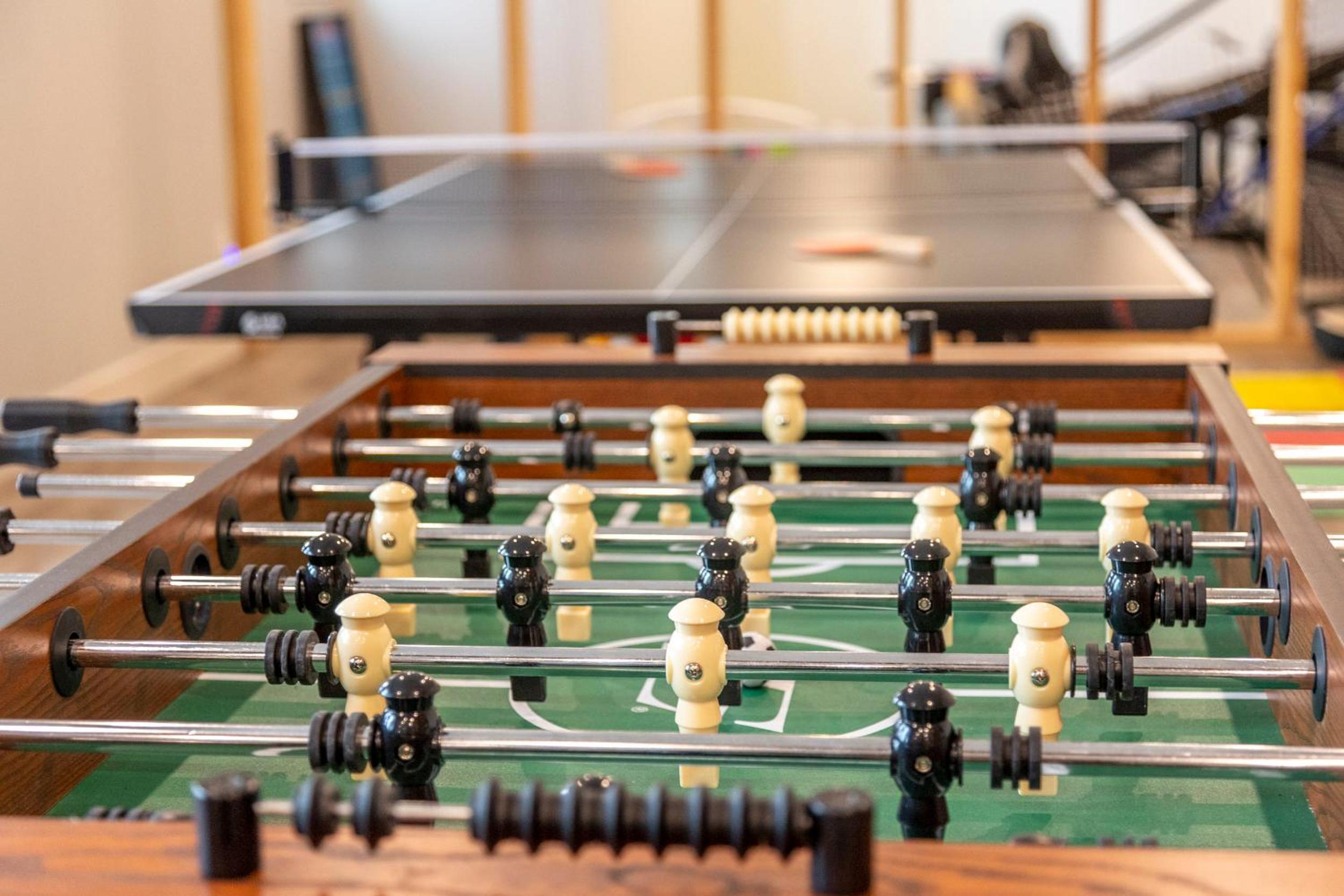 Ski in Ski Out with Huge Game Room and Hot Tub