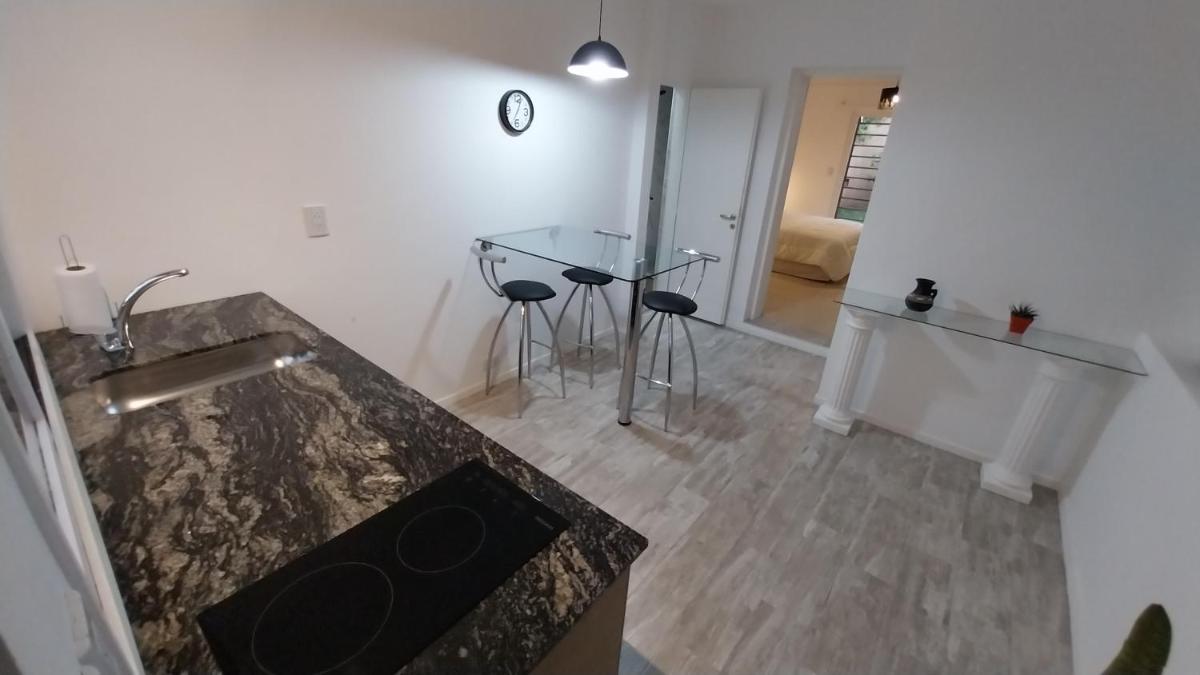 Adrogue Apartment Ezeiza Airport Shuttle 24hs