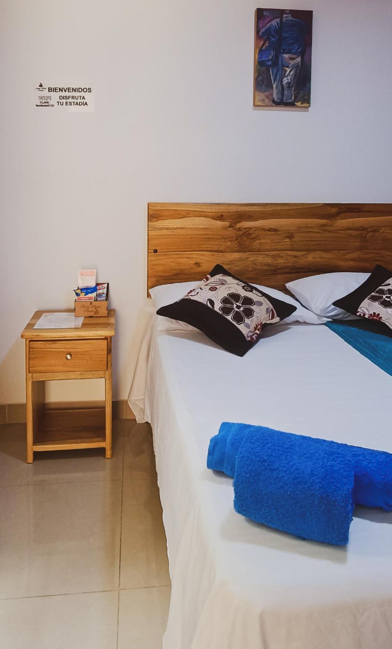 Famy Hostal Nardo's