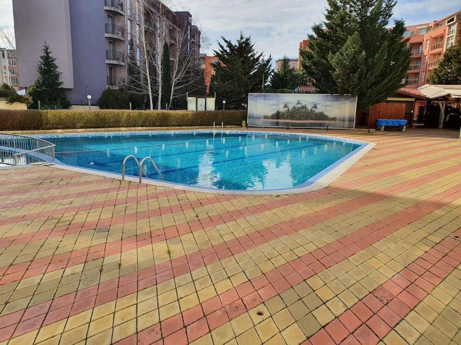Rainbow 1-131 Sunny Beach