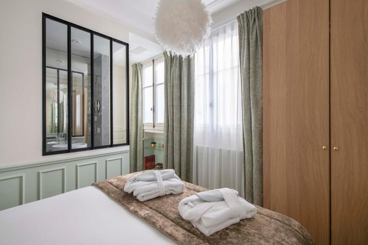 LE BEAU MARAIS - Luxury Apartments, AIR COND, LIFT