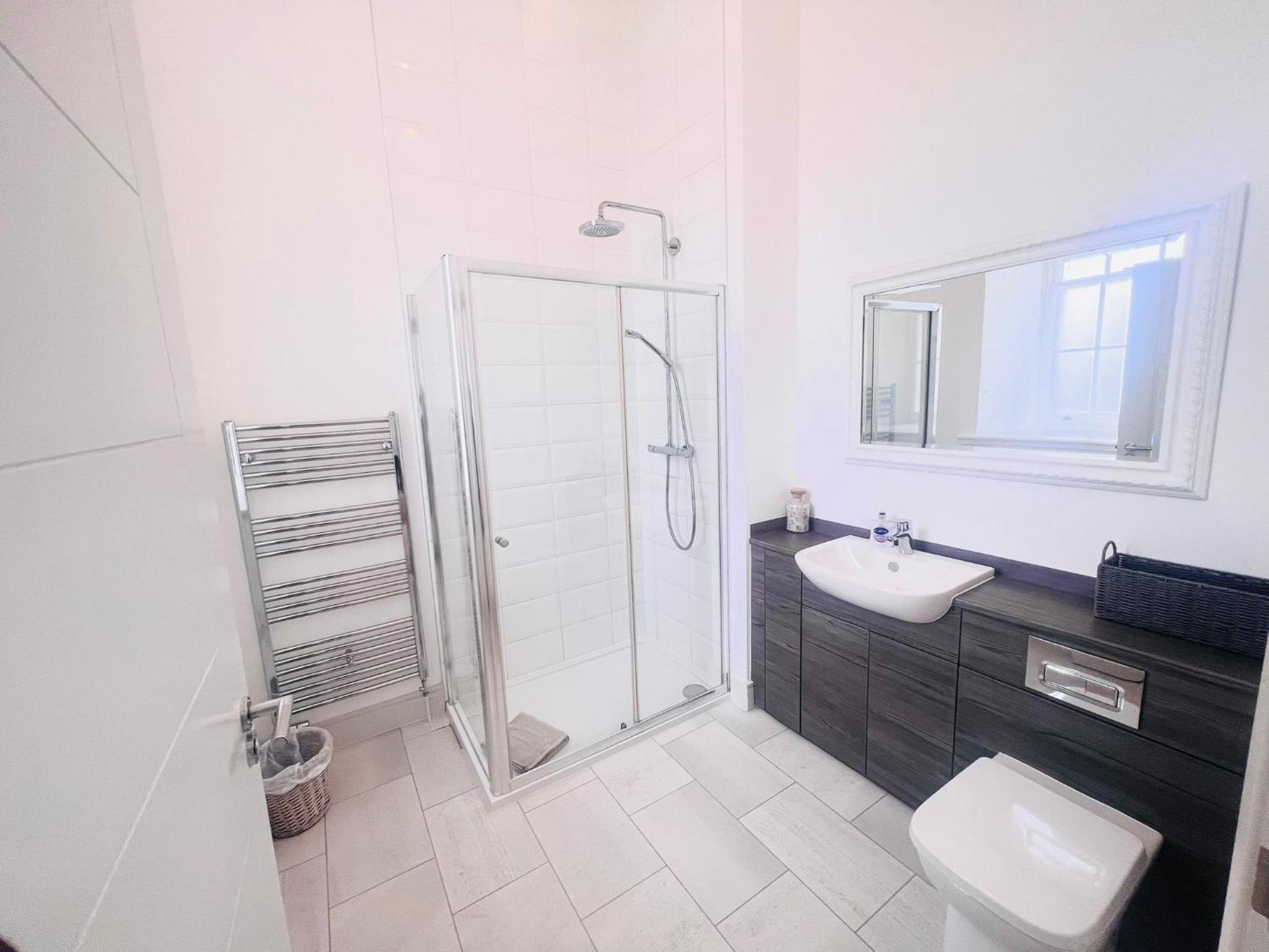 Great Glen Townhouse Inverness - Entire 3 Story Townhouse