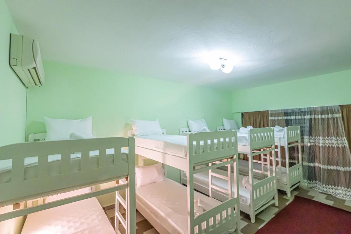 Relax Hostel