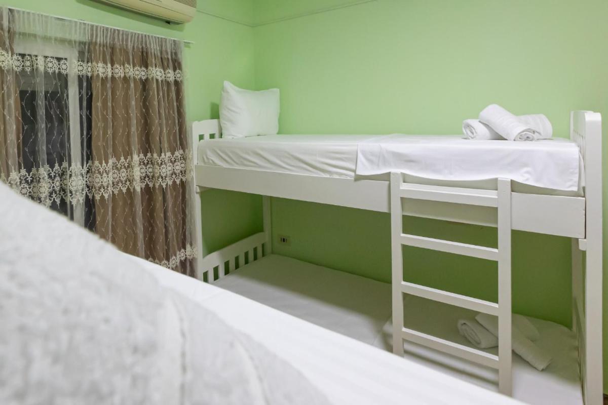 Relax Hostel