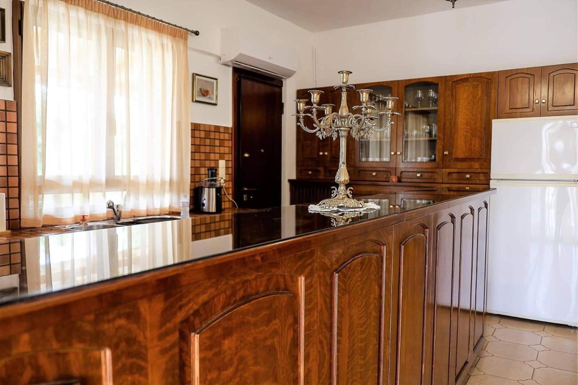 ARCHONTISSA Lagonisi villa