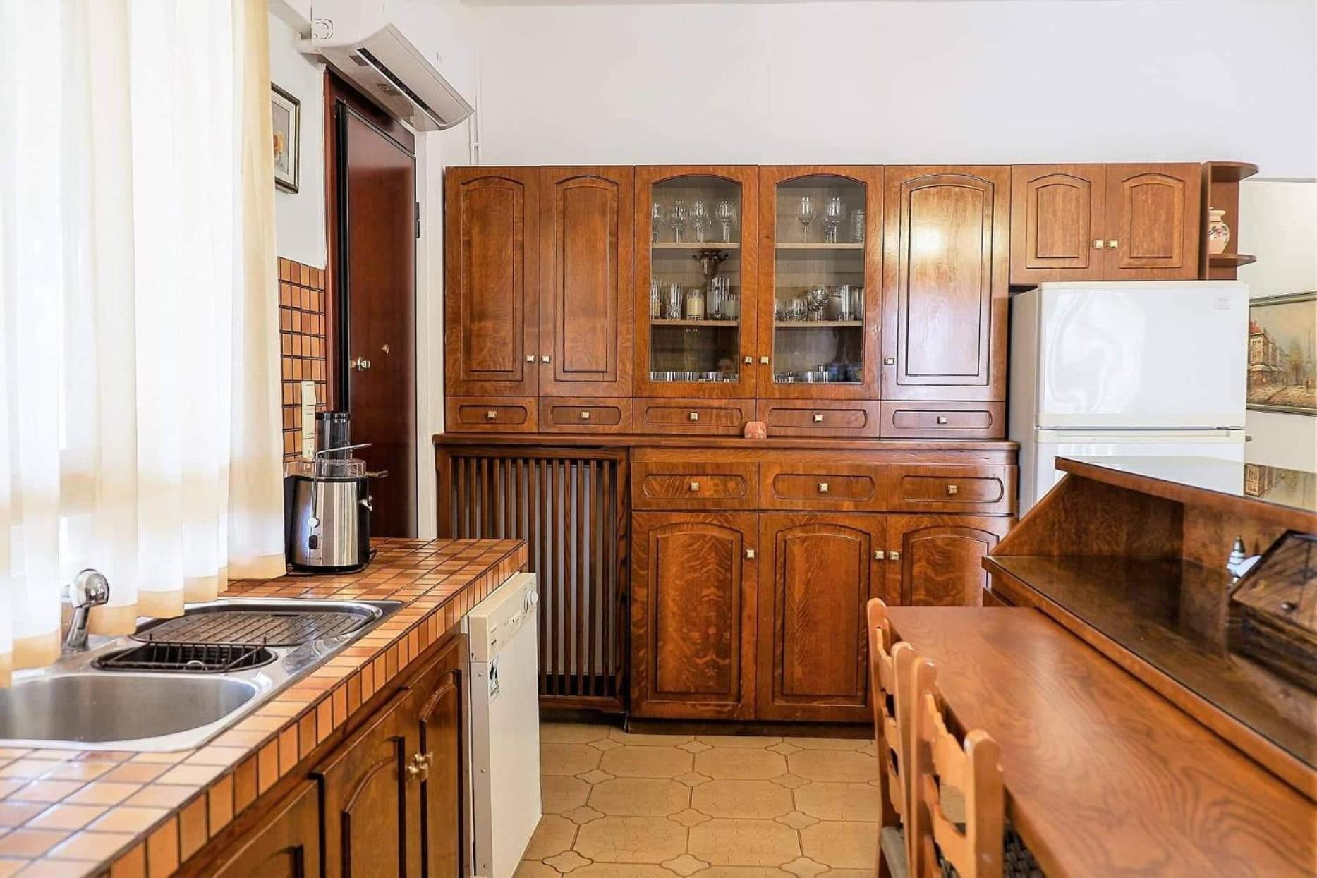 ARCHONTISSA Lagonisi villa