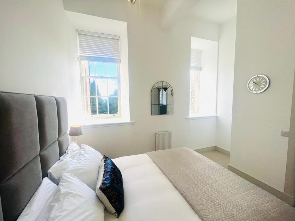 Great Glen Townhouse Inverness - Entire 3 Story Townhouse