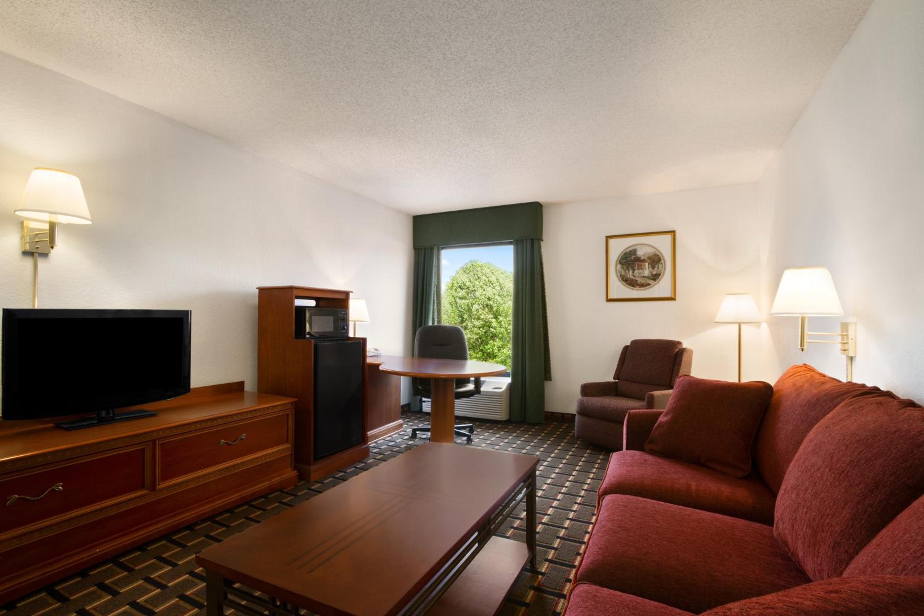 Baymont by Wyndham Crossville