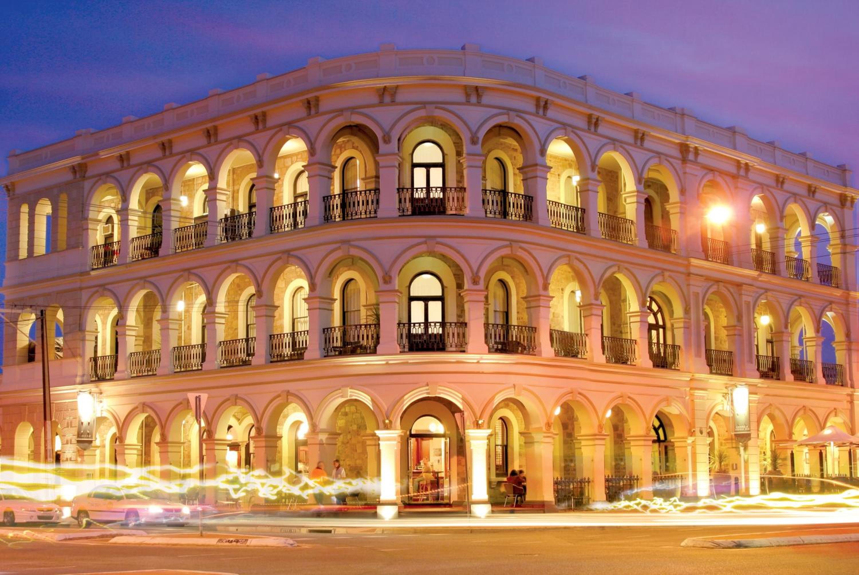 Hotel Largs Pier Hotel - Image 1