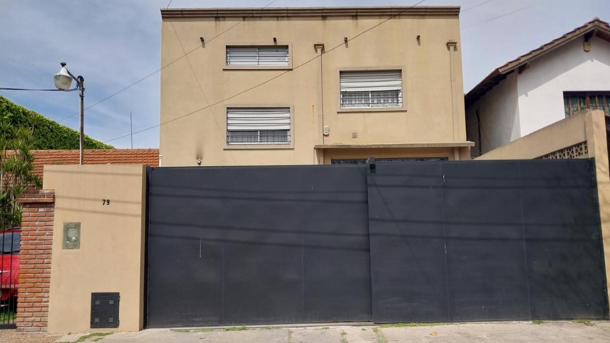Adrogue Apartment Ezeiza Airport Shuttle 24hs