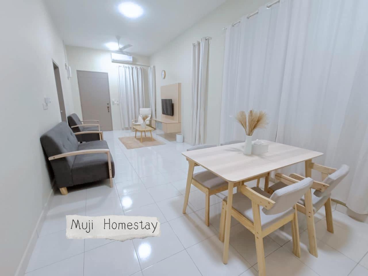 Muji Homestay photo 1