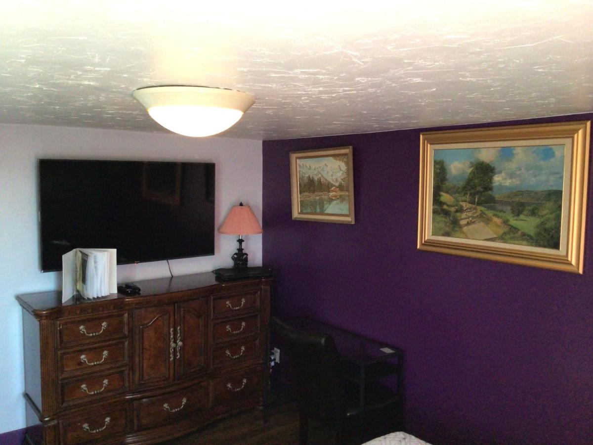 Nisku Guest House