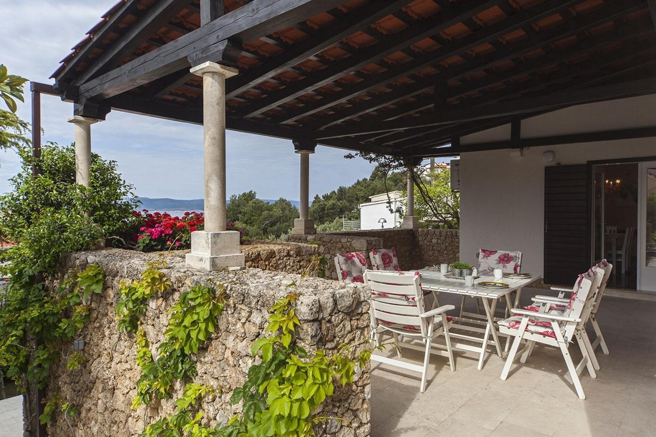 Villa Skalinada - Pool, Sea View & Private Path to Beach I Baška Voda