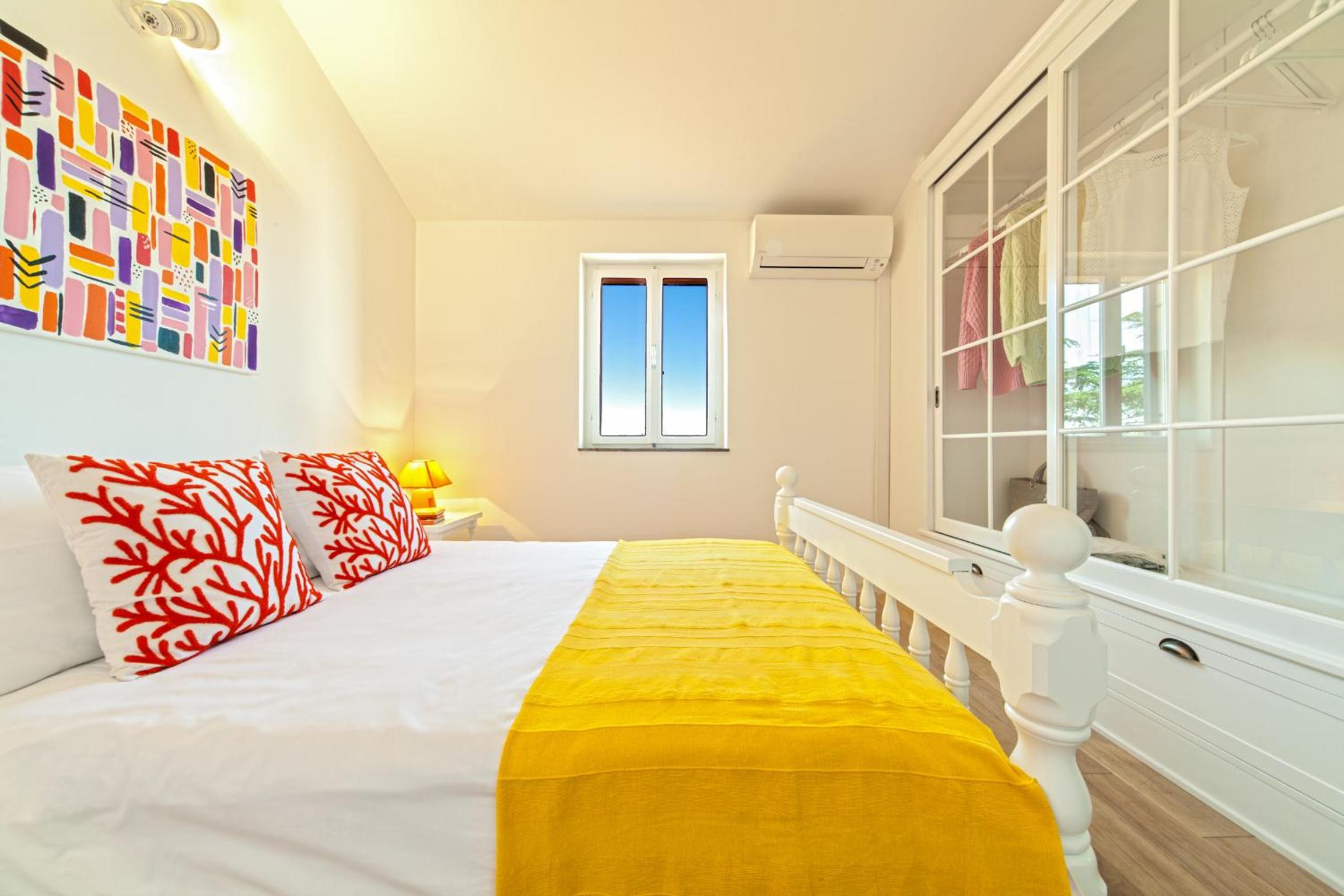 Villa Skalinada - Pool, Sea View & Private Path to Beach I Baška Voda