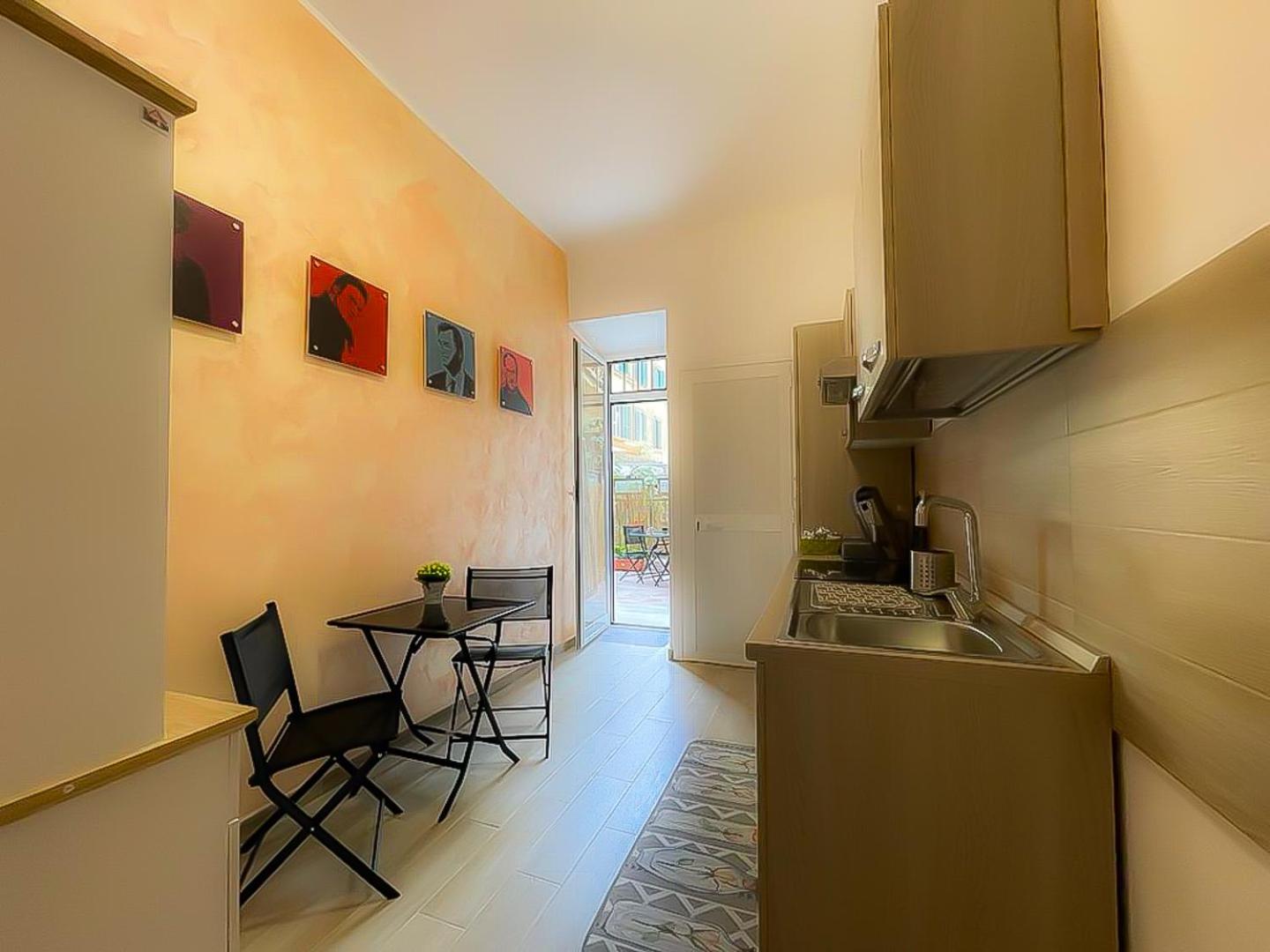 Cinemovie Guesthouse