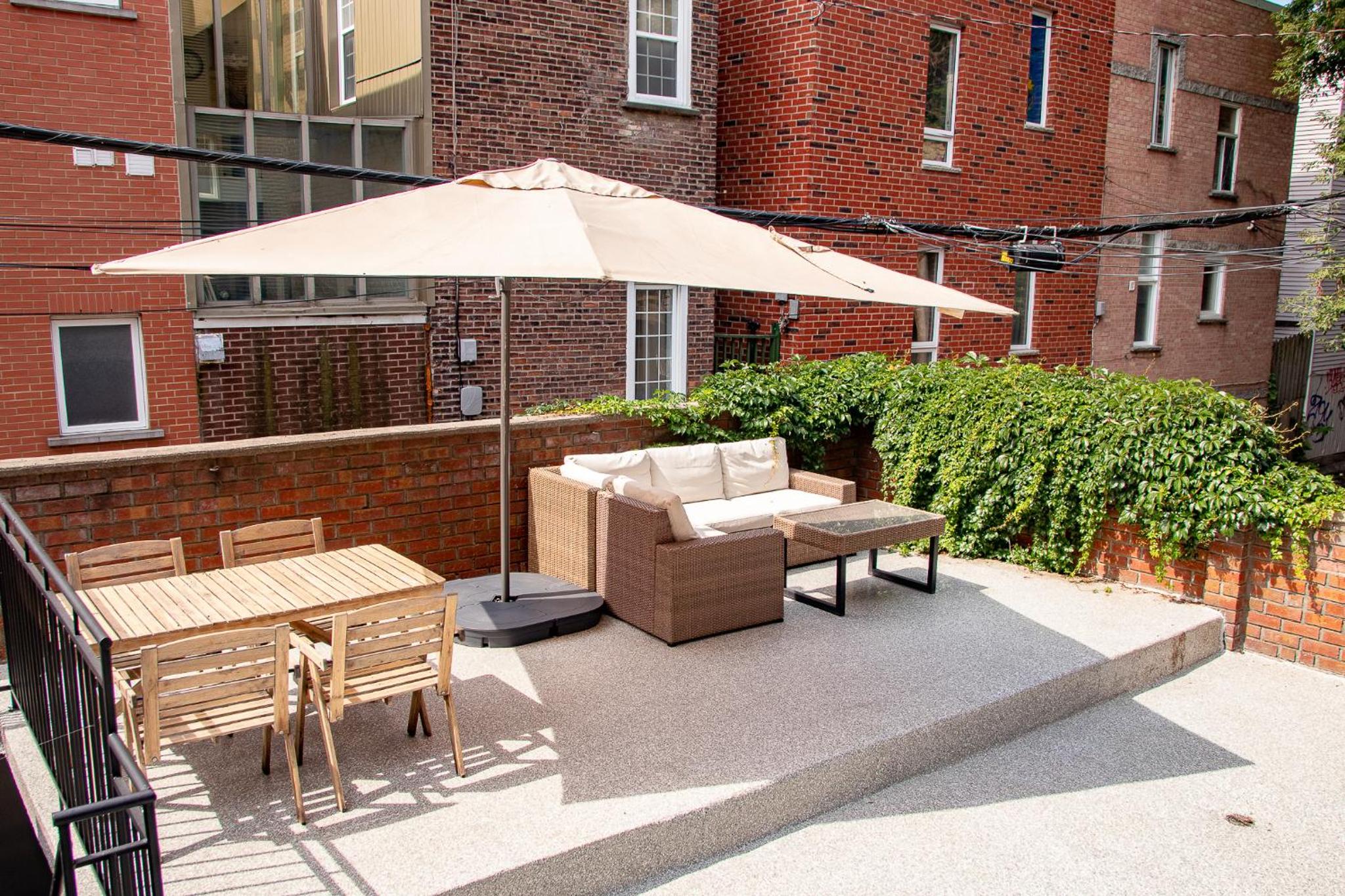 FICTION - SelfCheckIn - Rooftop - Terraces - St-Denis