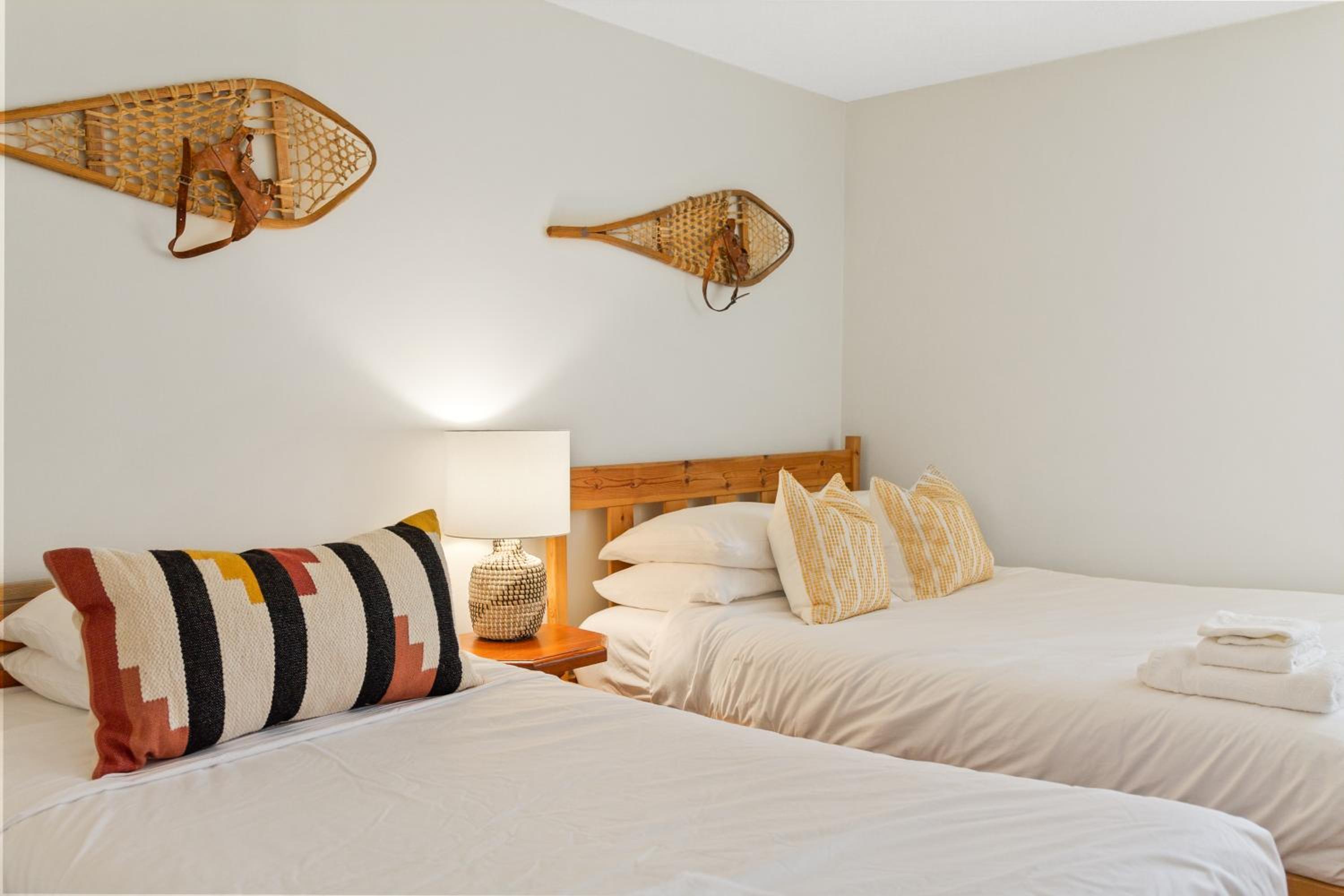 Lovely 3 Bedroom Wintergreen Retreat w Sauna