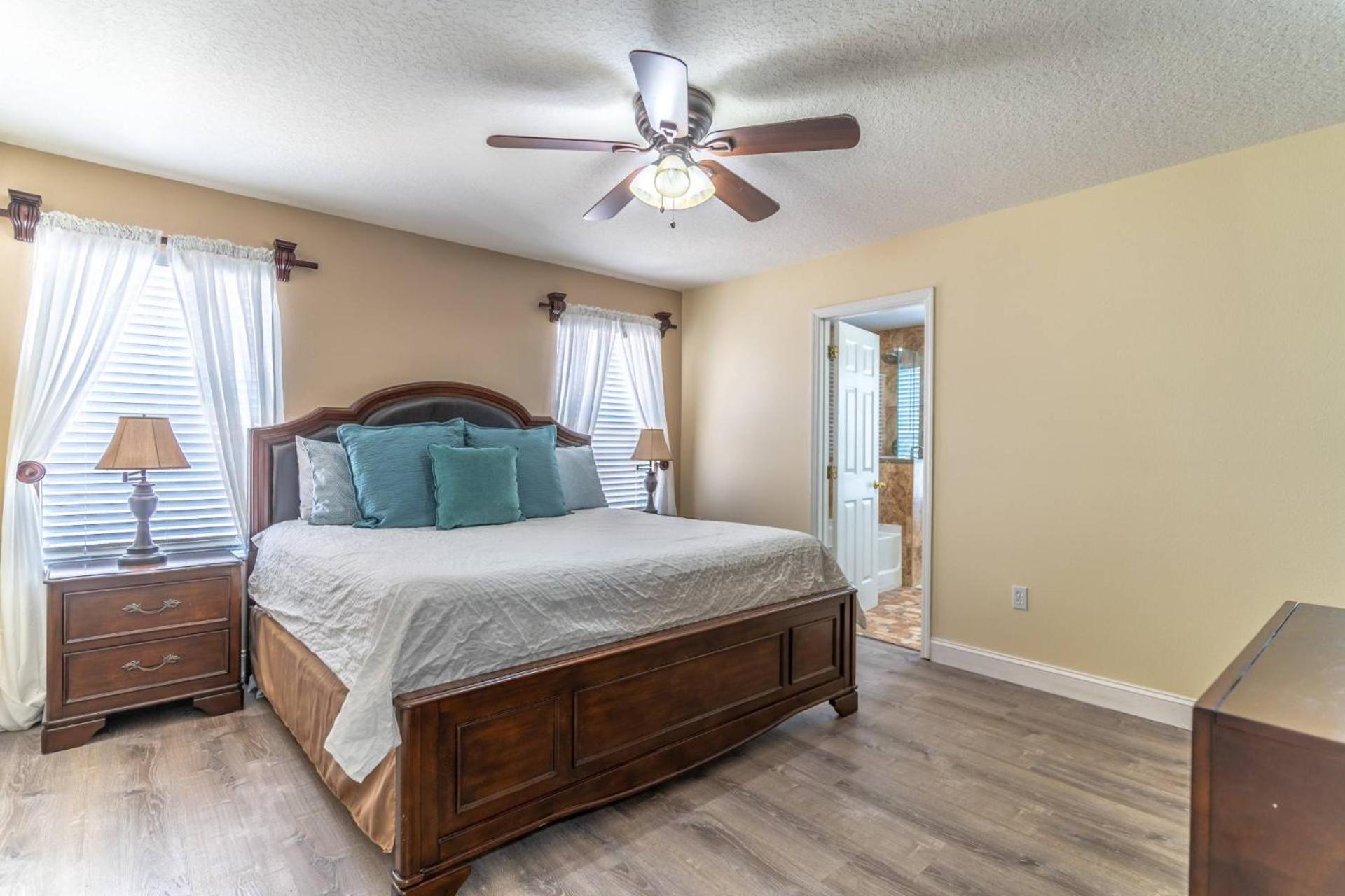 185 Winwood Bay