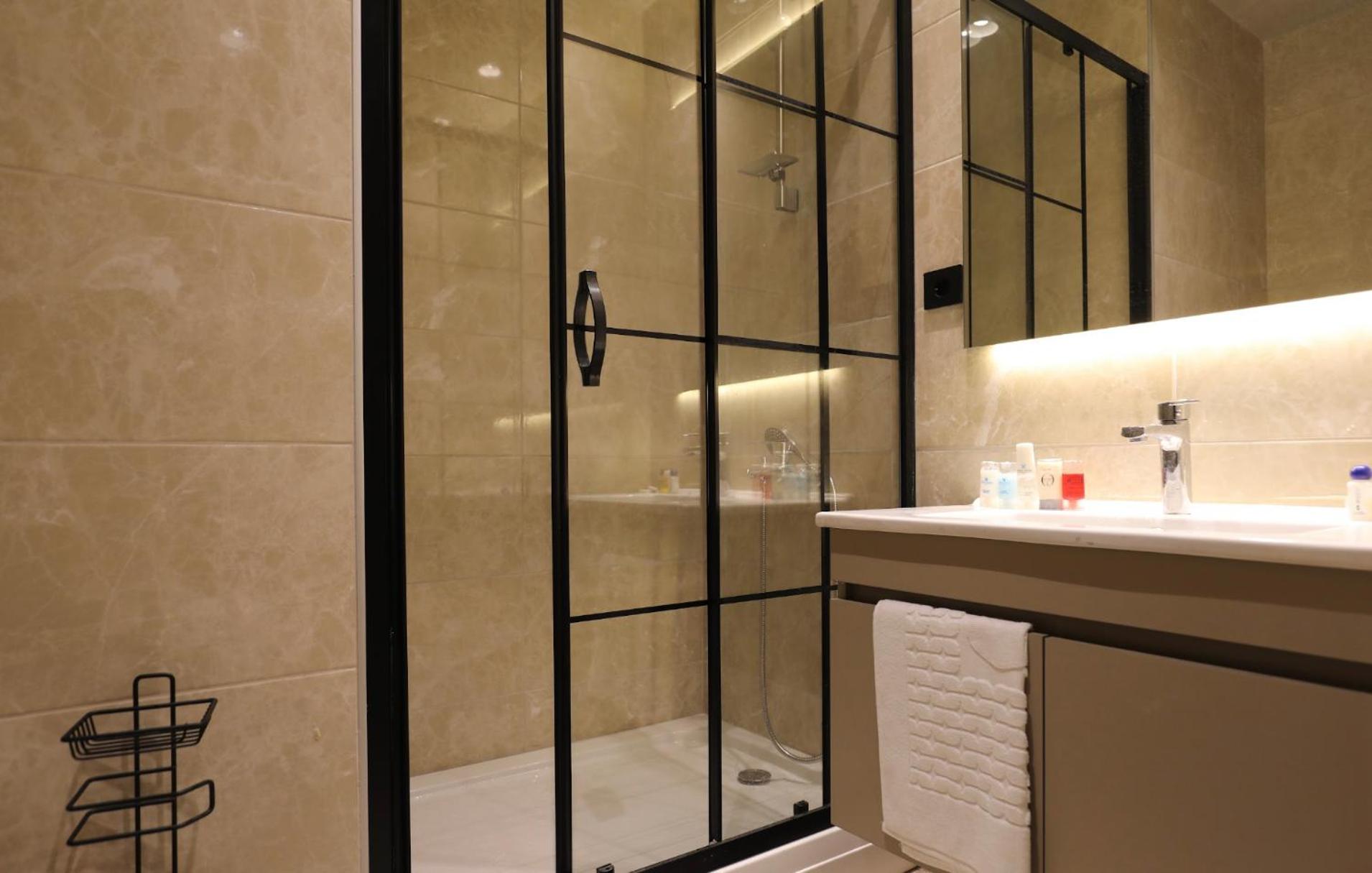 Hotel54