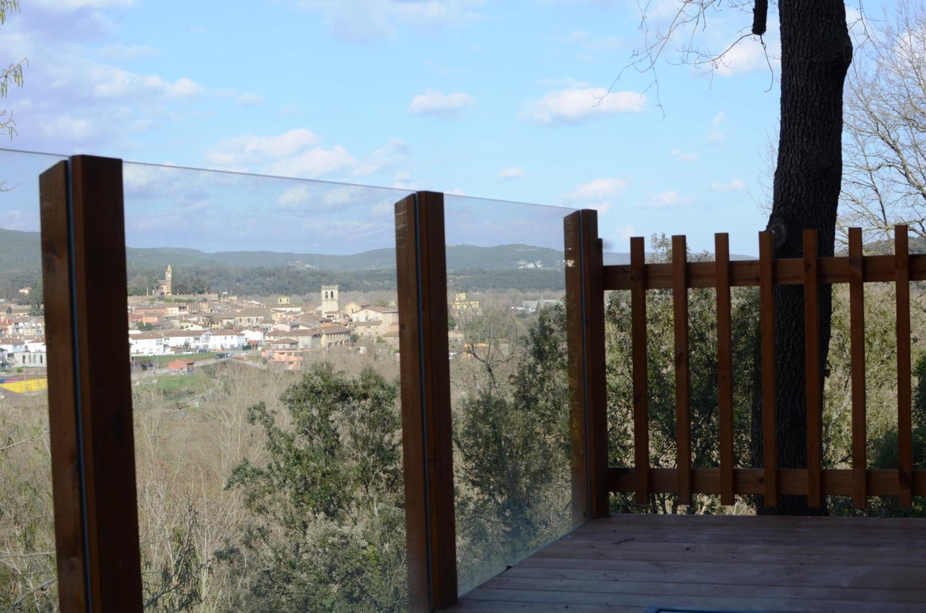 CAMPING DE BESALU