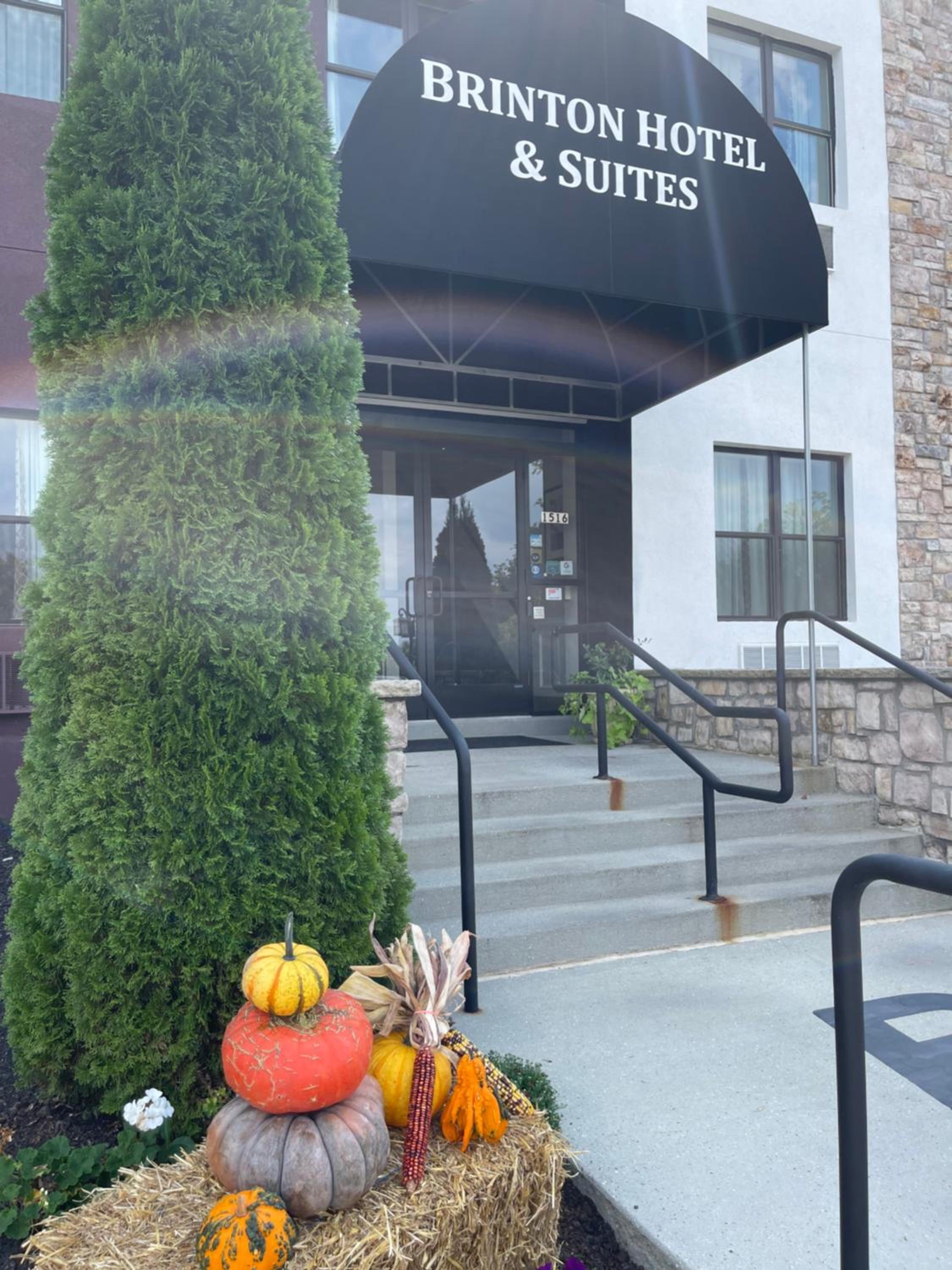 Brinton Suites