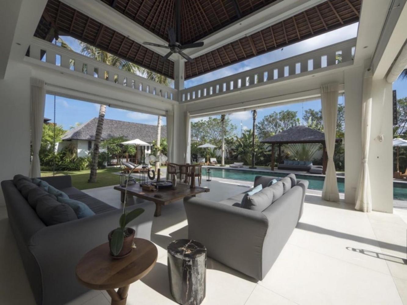 Villa Eva view 4