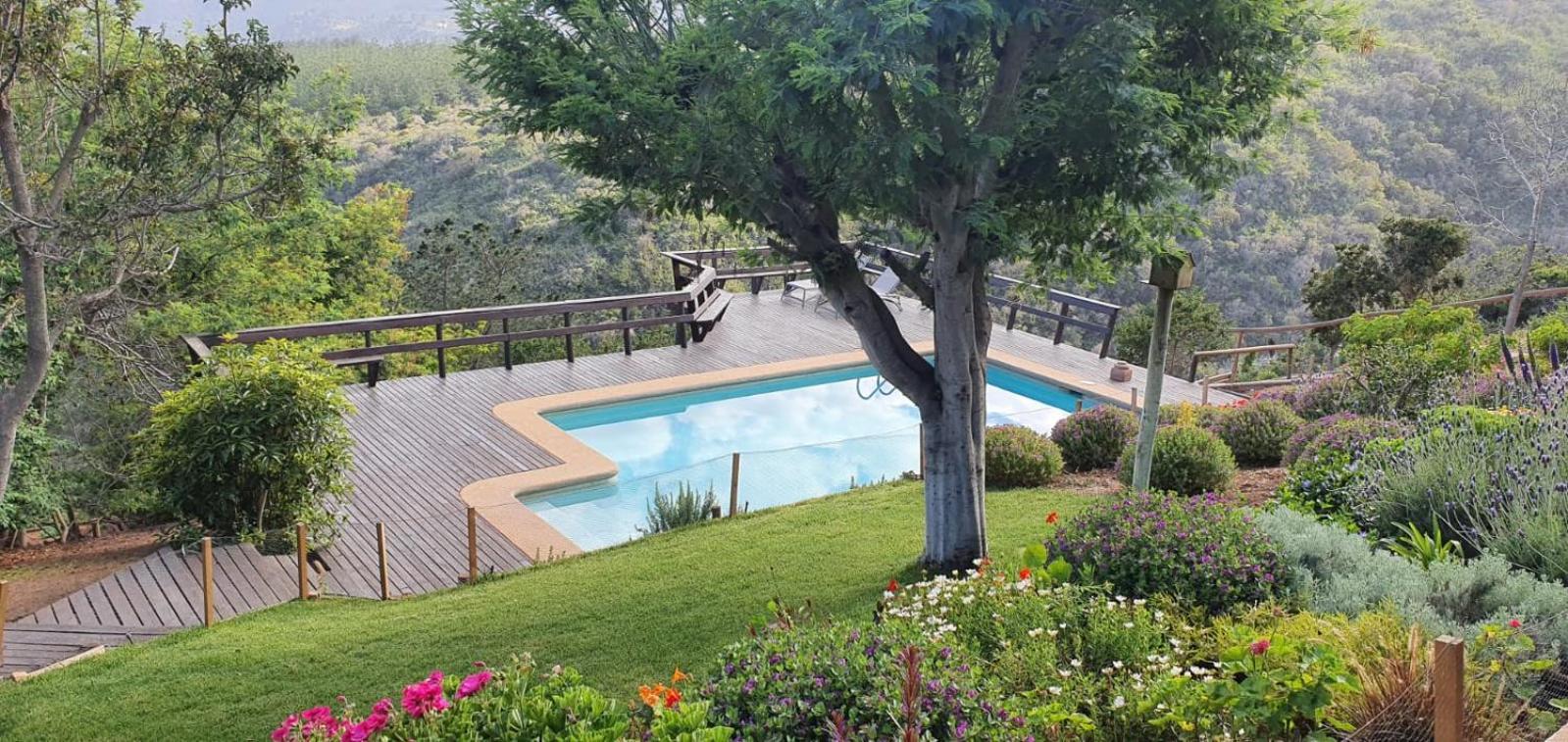Tunquén preciosa casa con espectacular piscina