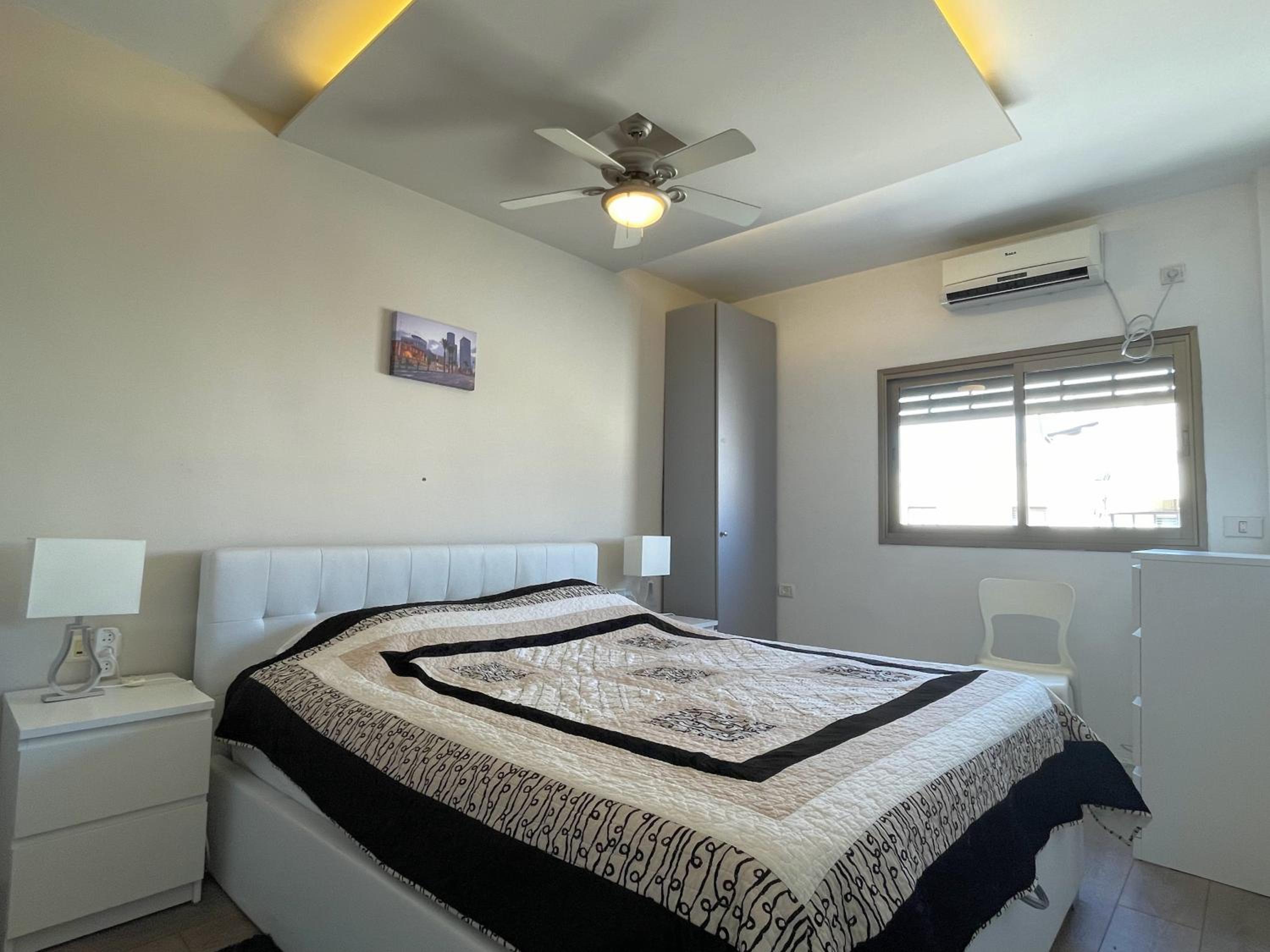 Beautiful 2-bedroom condo in the heart of Tel Aviv view 5