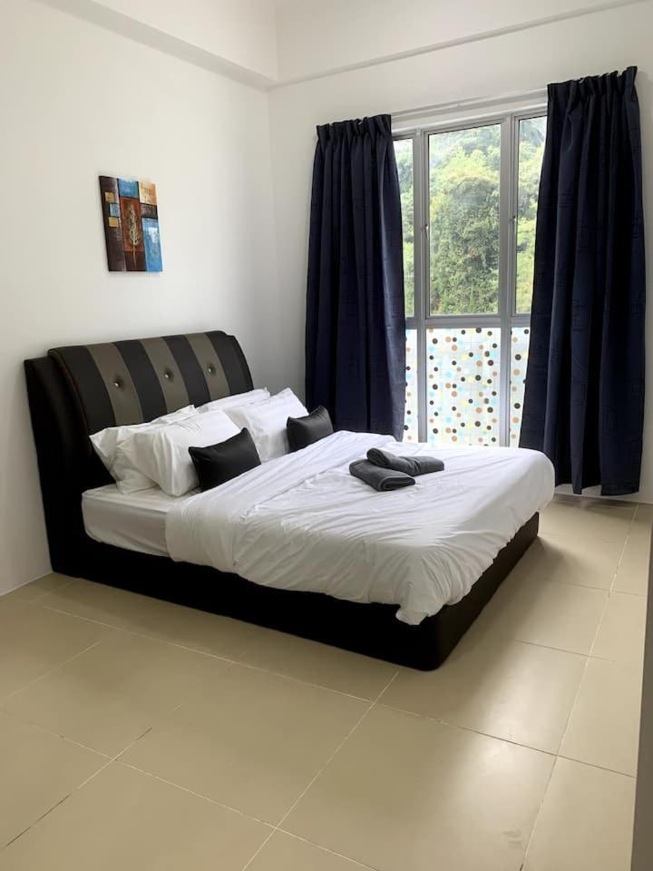 New GoldenHill Condo 3BR 1Min Pasar Mlm Cameron Highlands view 4