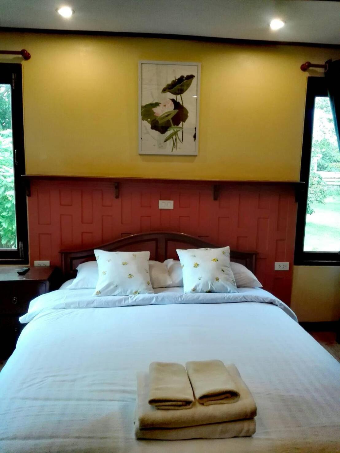 Luang Chumni Village