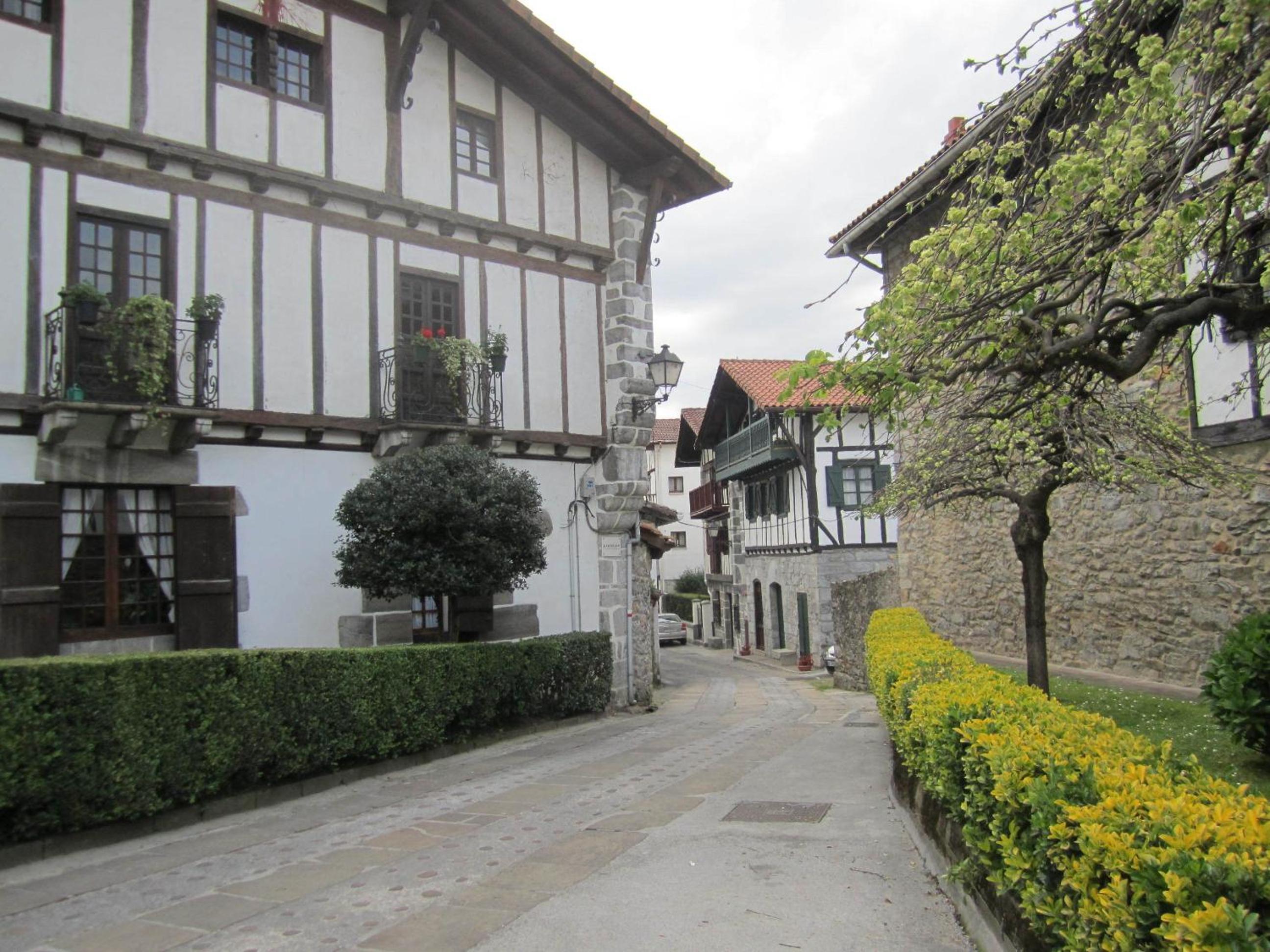 Photo 25