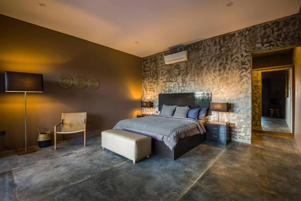 Boutique 2BR Villa with pool view 3